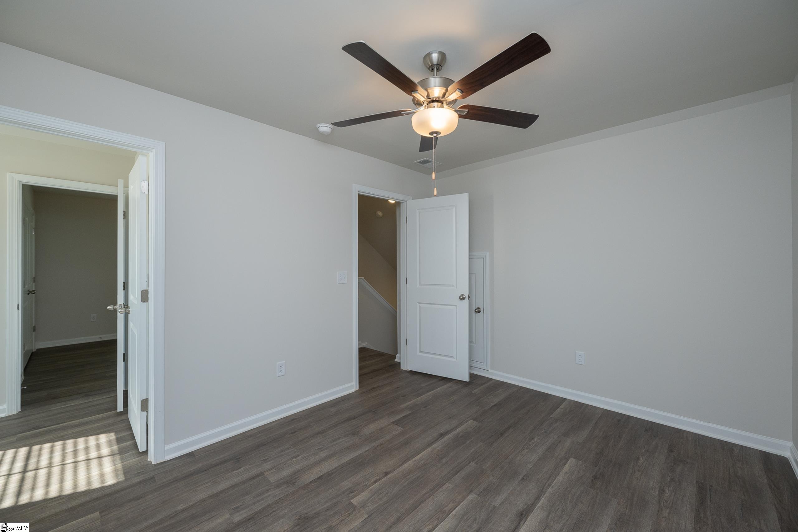 221 Waltham Court Property Photo 22
