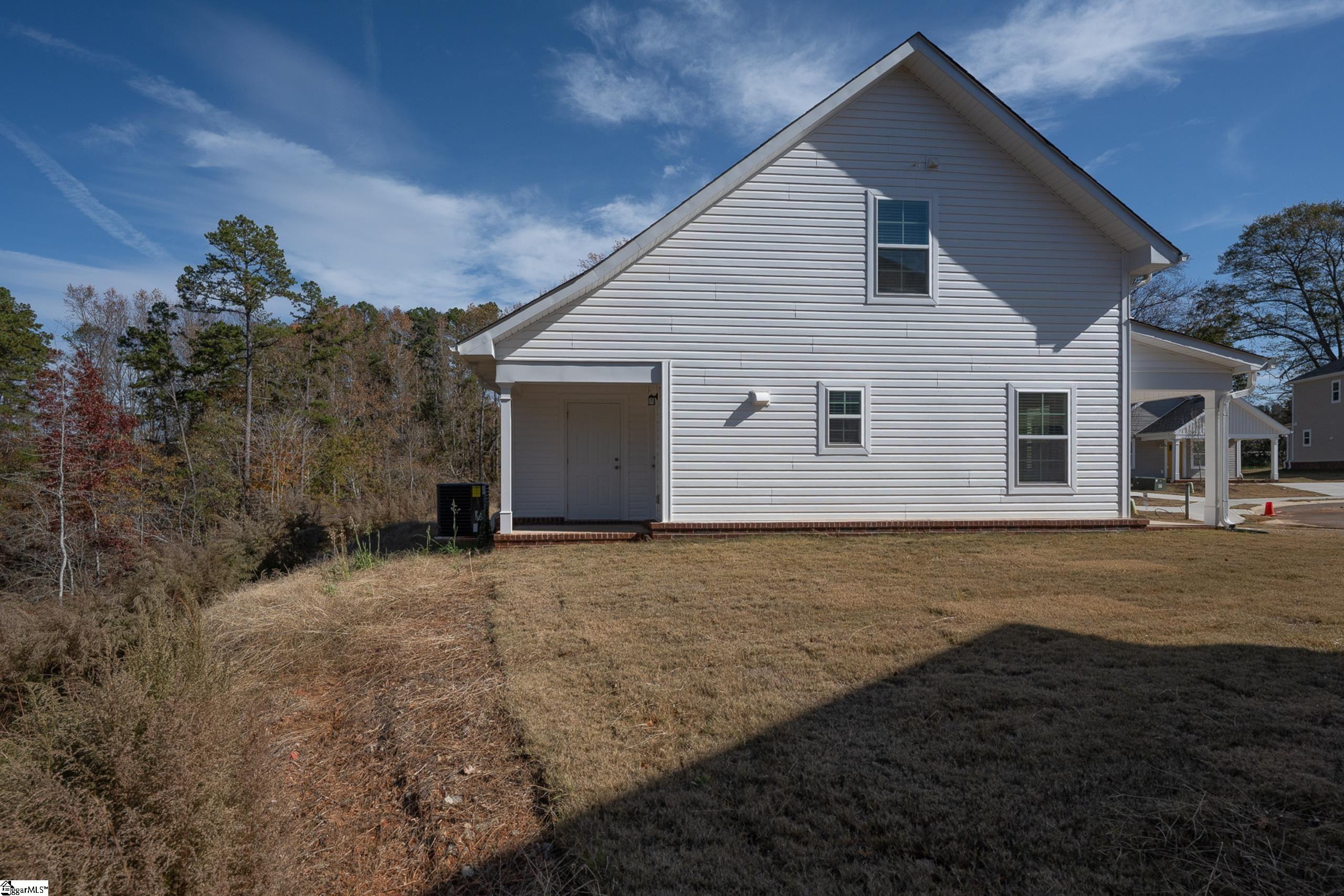 221 Waltham Court Property Photo 25