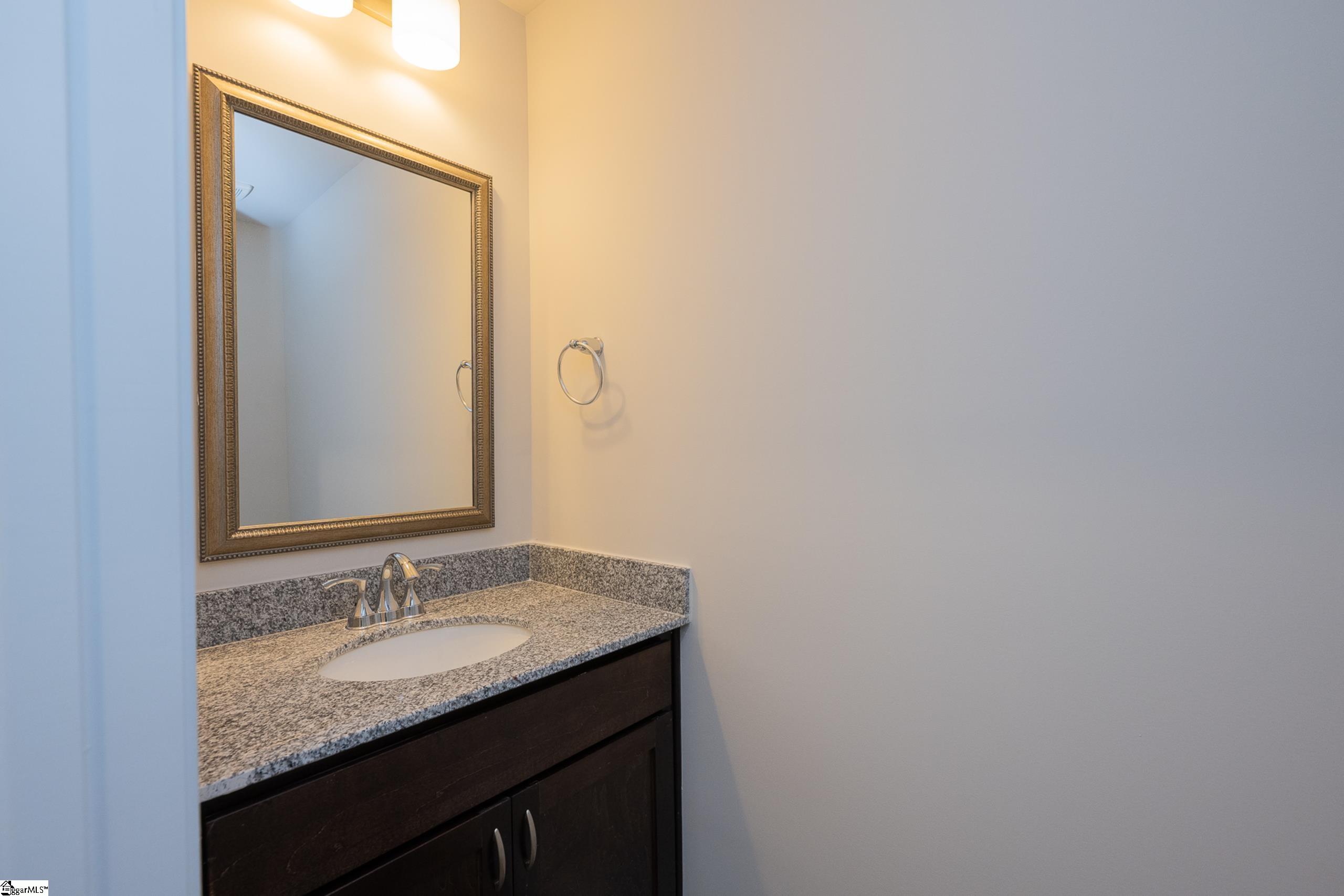 11 Thorndike Way Property Photo 16