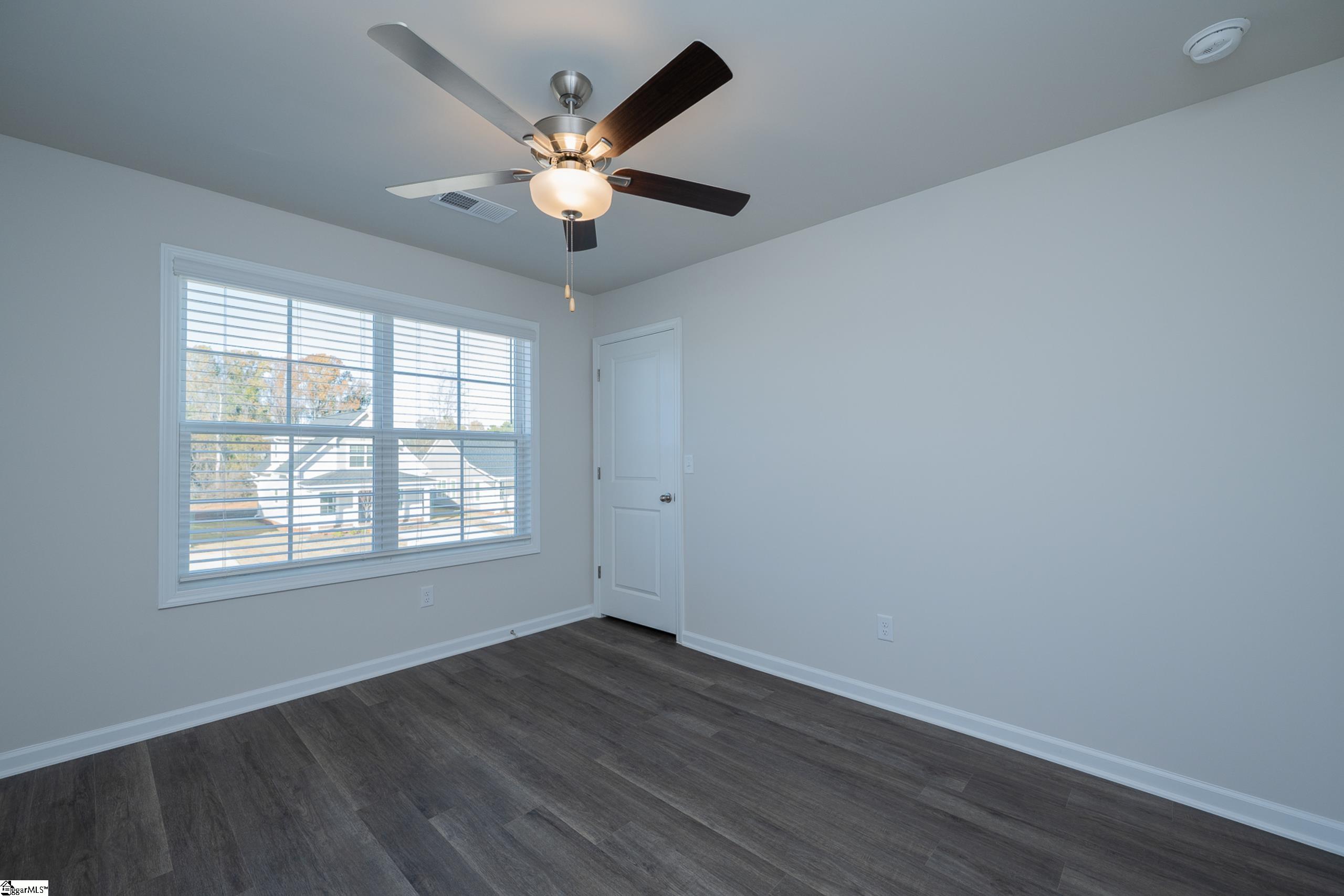 11 Thorndike Way Property Photo 22