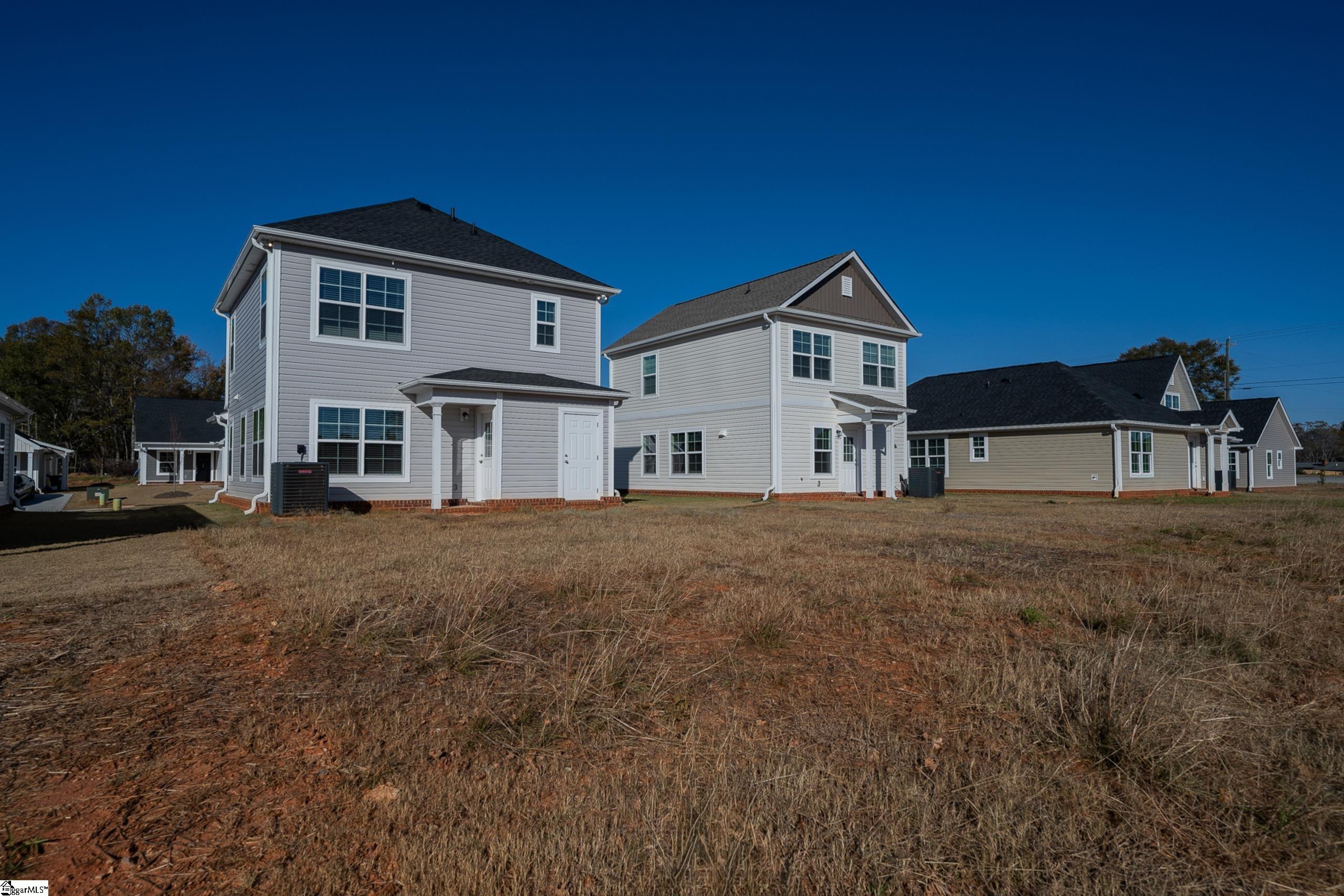 11 Thorndike Way Property Photo 28