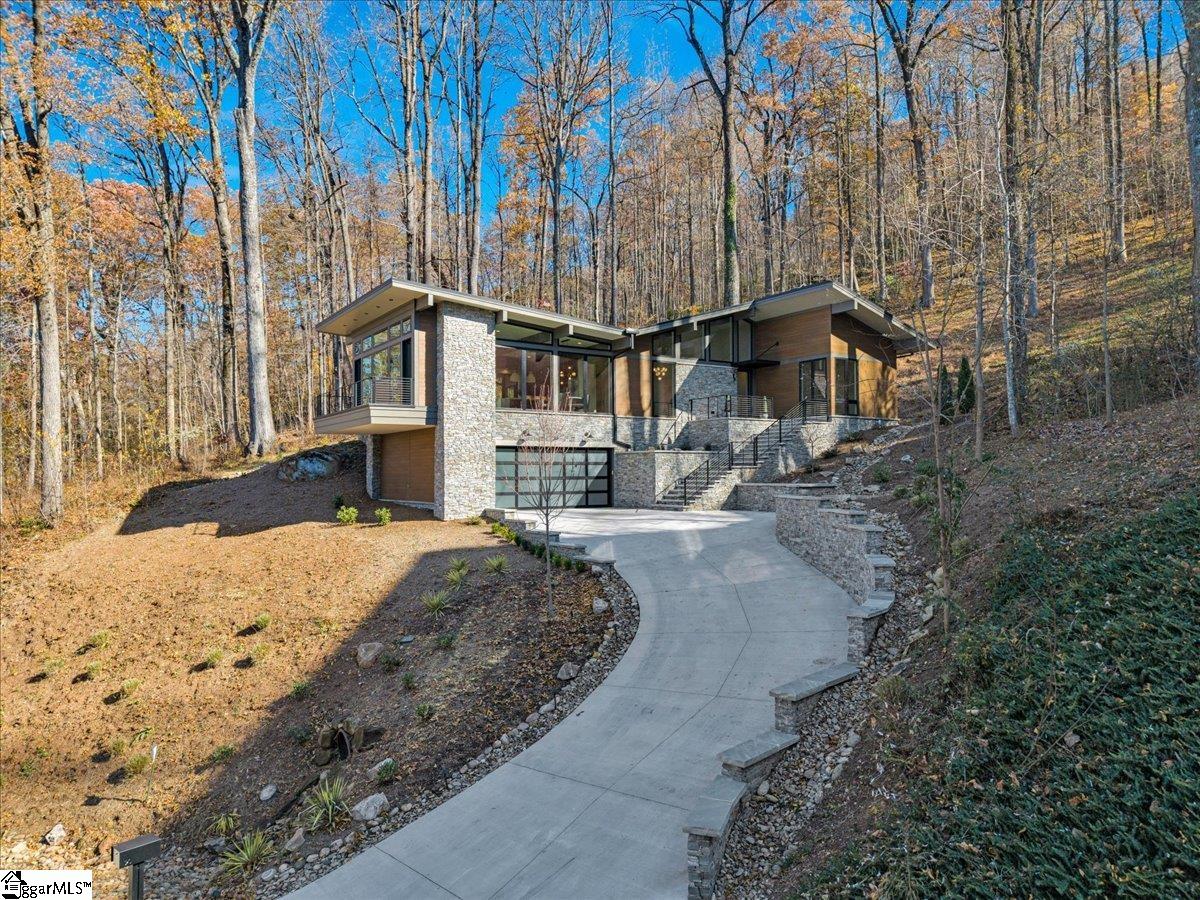 30 Windfaire Pass Court Property Photo 2