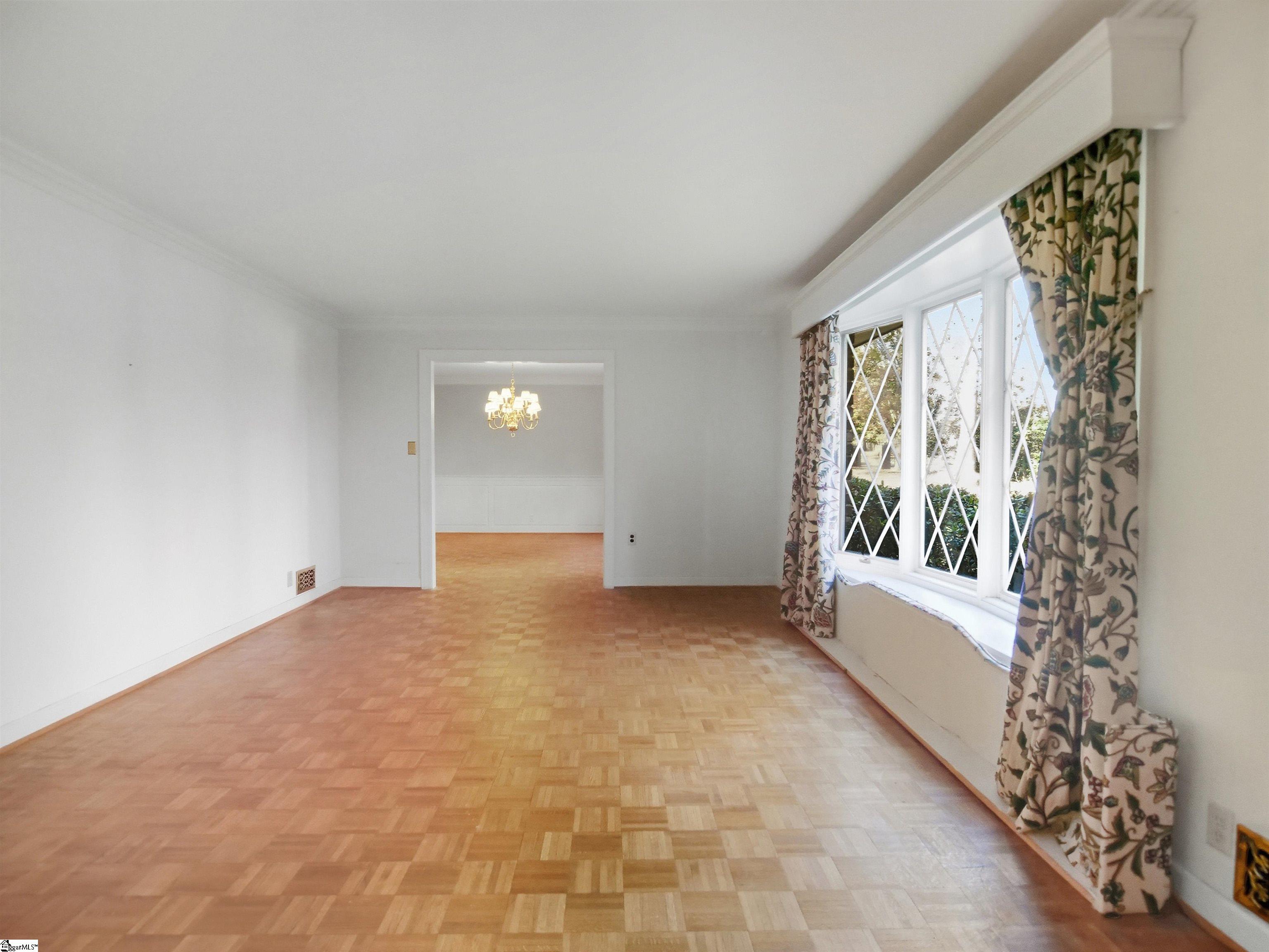 100 Kirkwood Place Property Photo 6