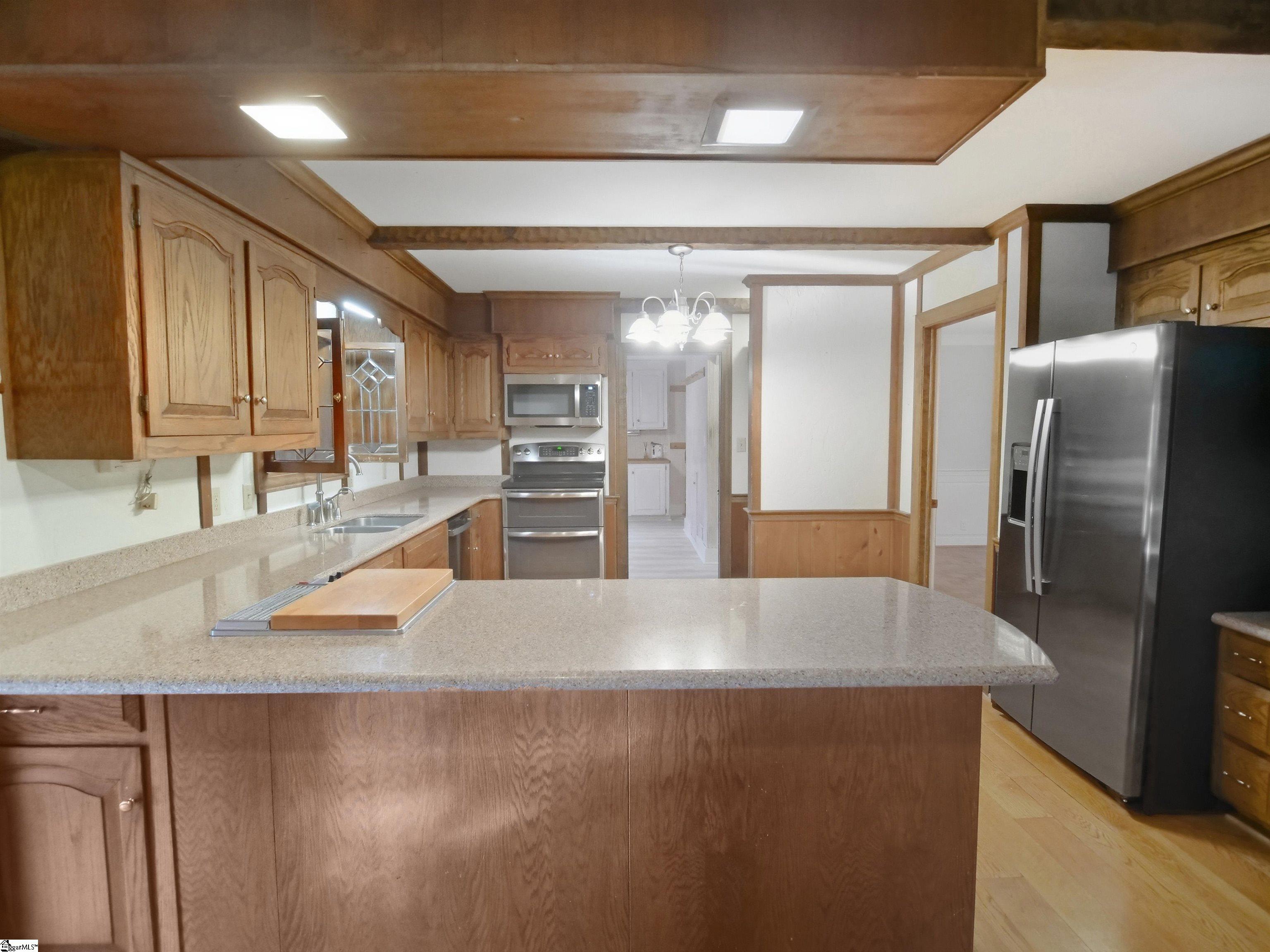 100 Kirkwood Place Property Photo 10