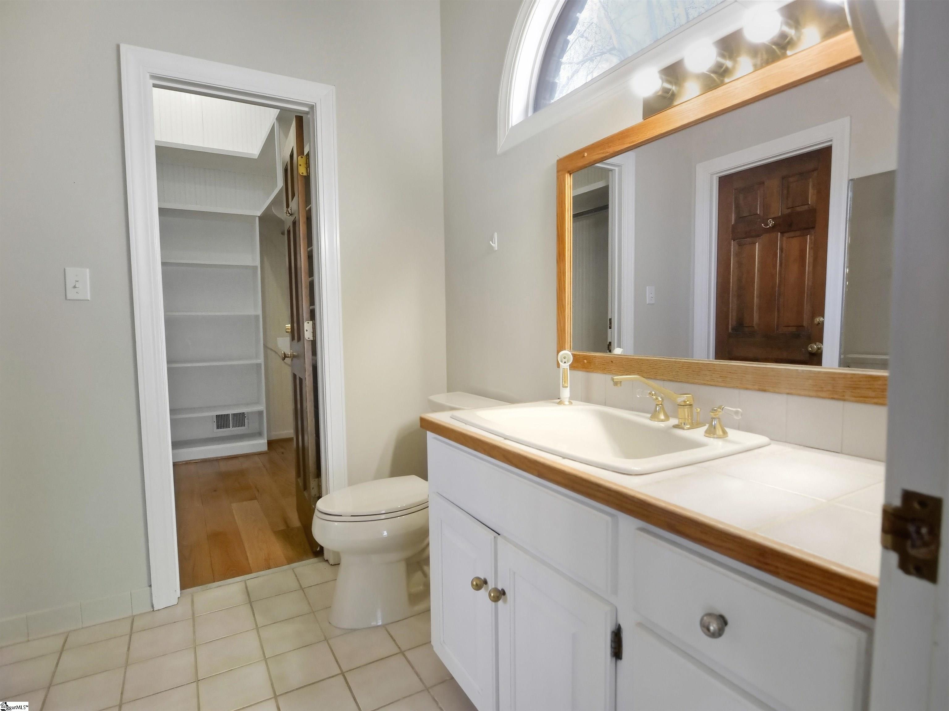 100 Kirkwood Place Property Photo 22