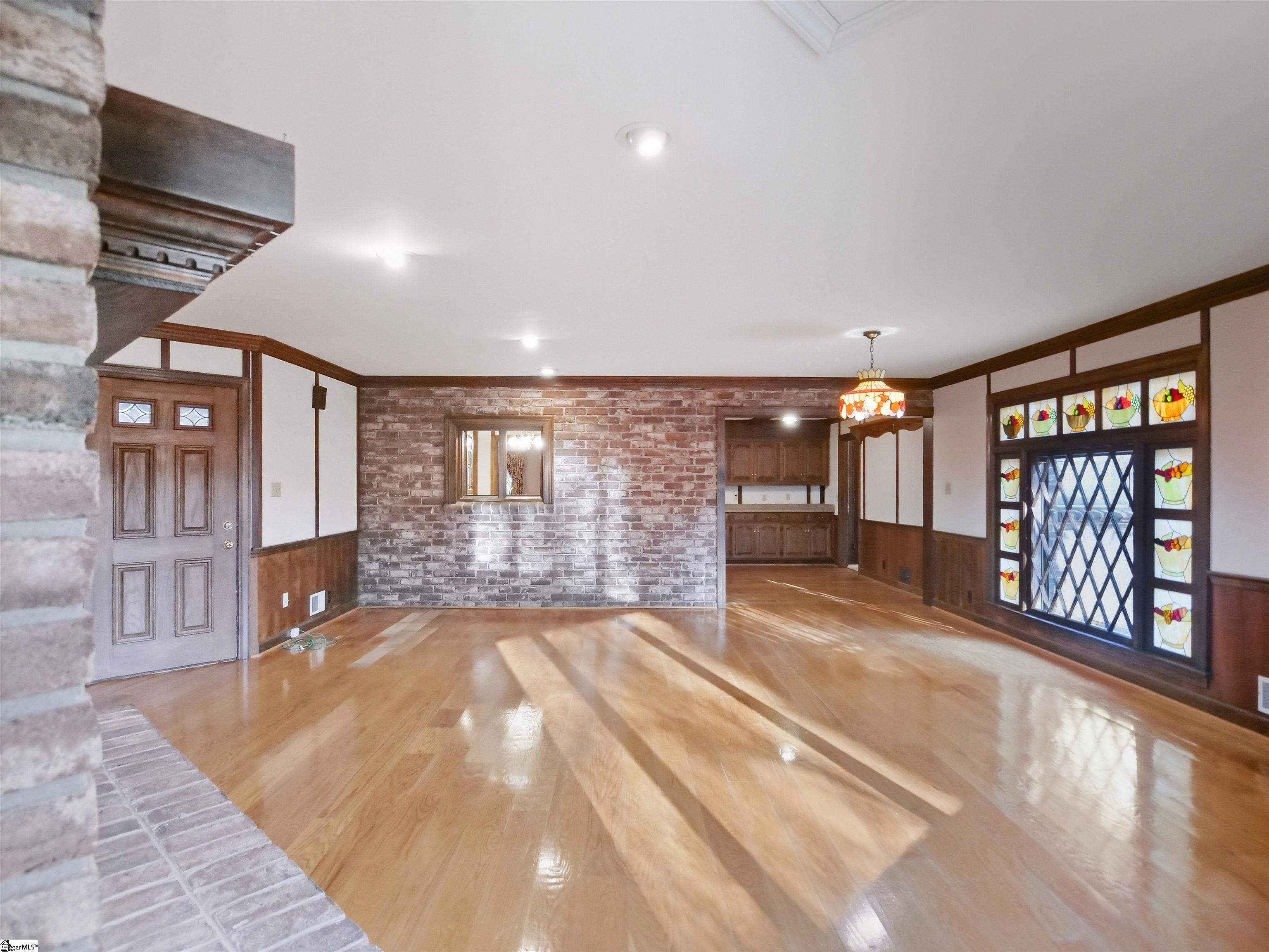 100 Kirkwood Place Property Photo 25