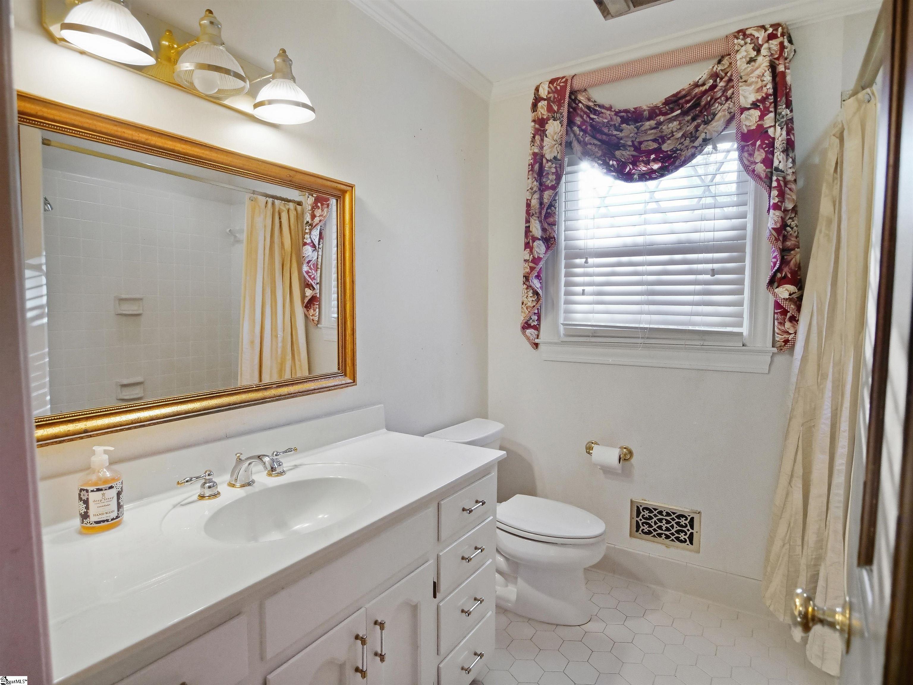 100 Kirkwood Place Property Photo 29