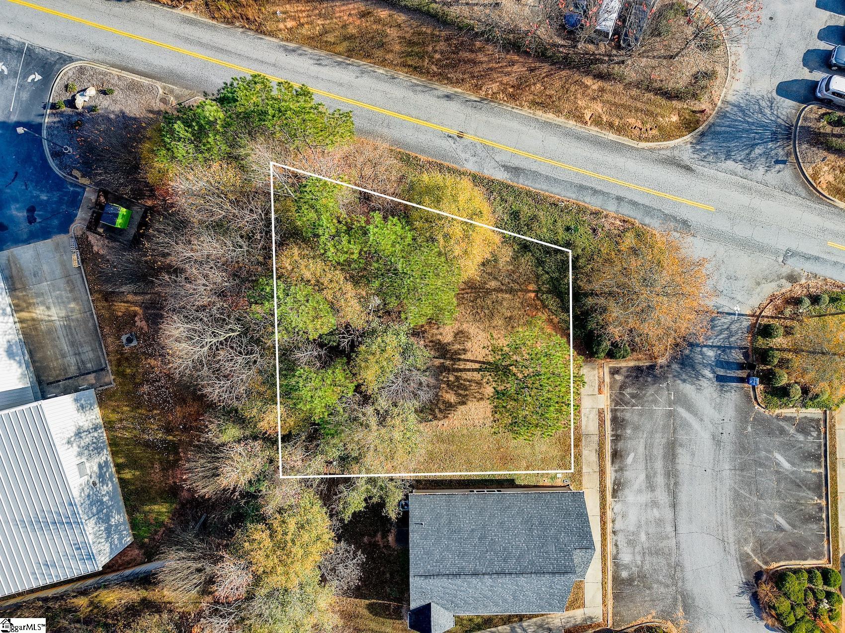 29 Civic Center Boulevard Property Photo 5