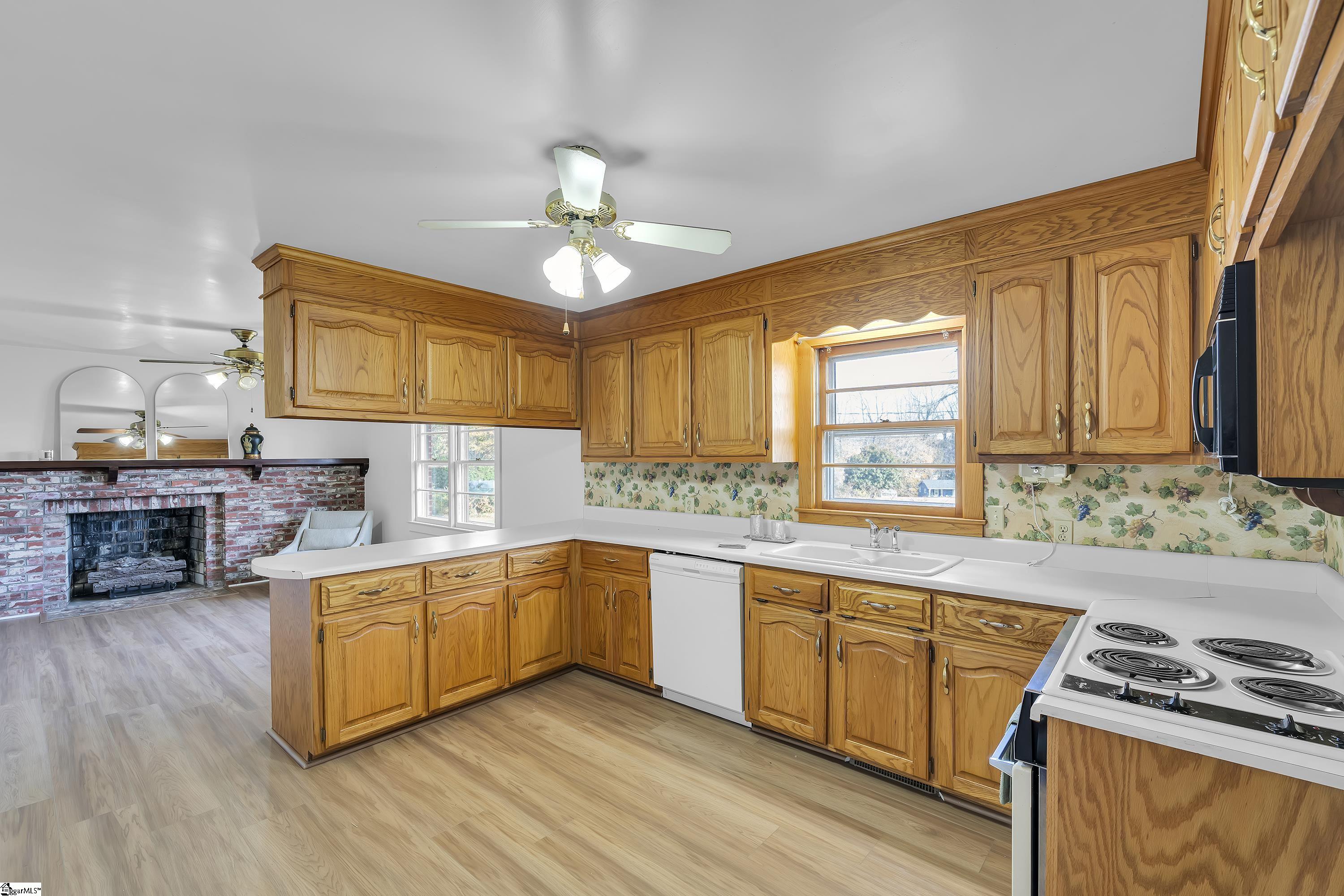 119 Beechwood Drive Property Photo 10