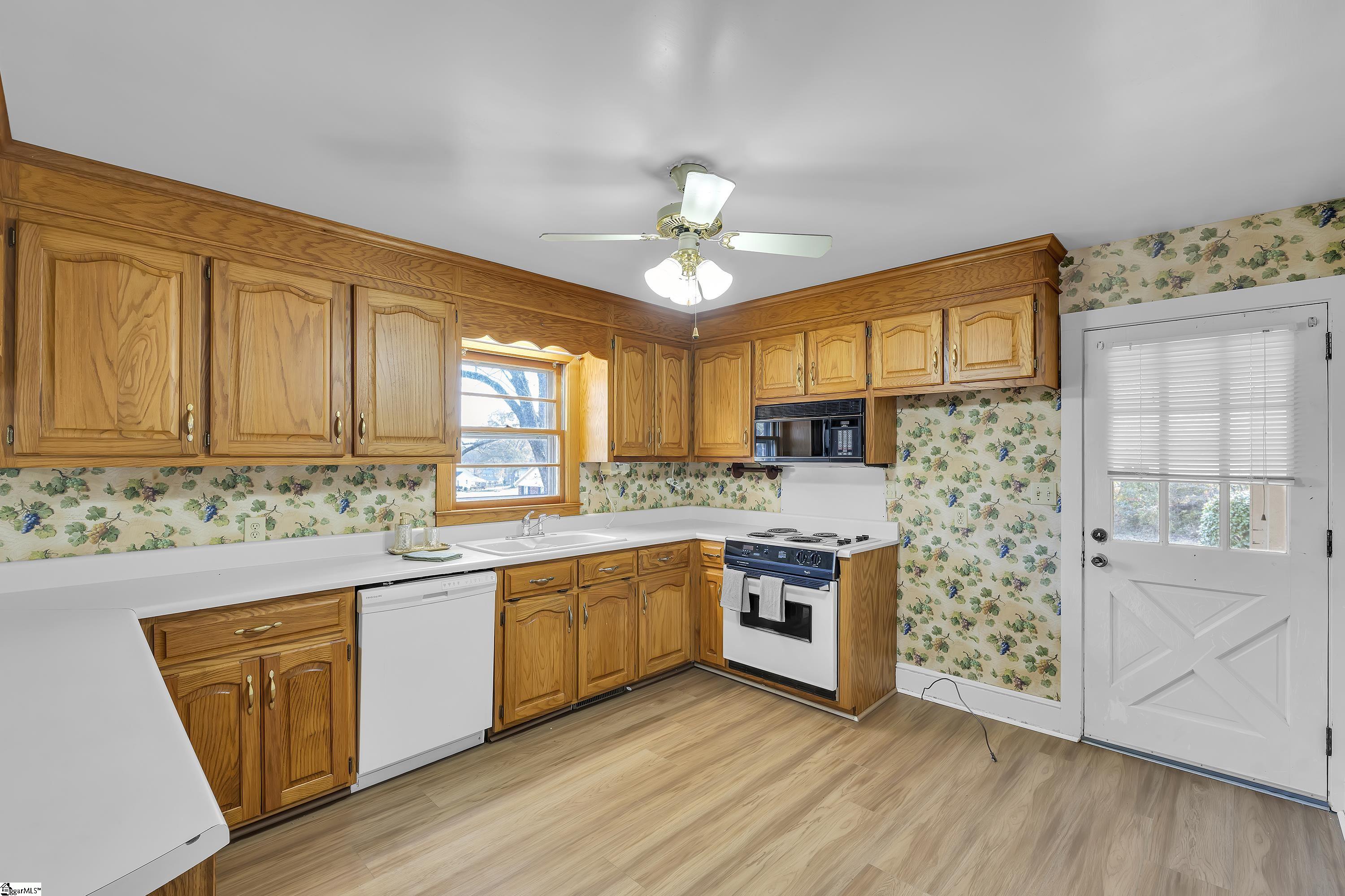 119 Beechwood Drive Property Photo 11