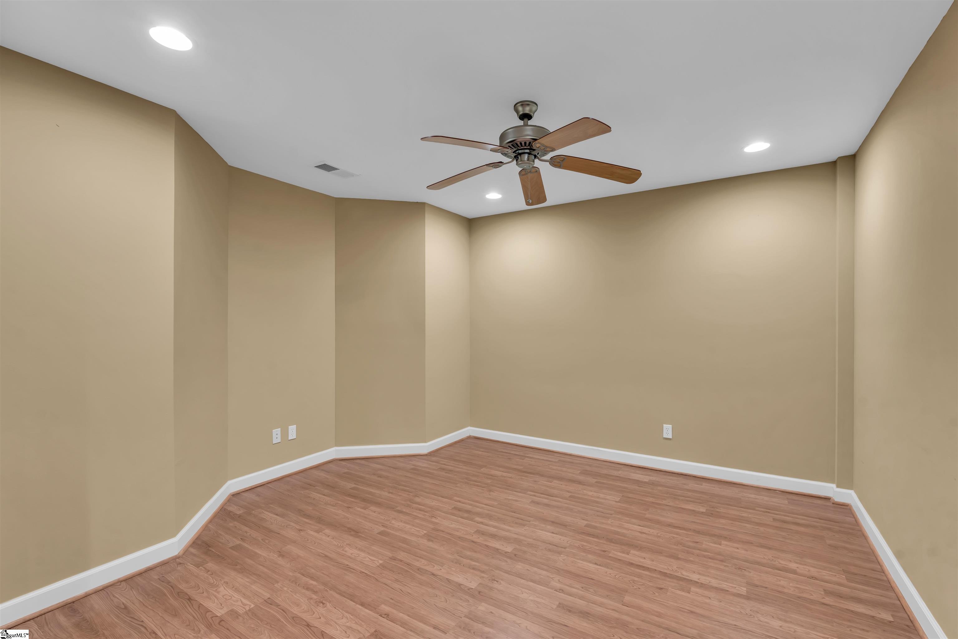 20 Moccasin Flower Trail Property Photo 33