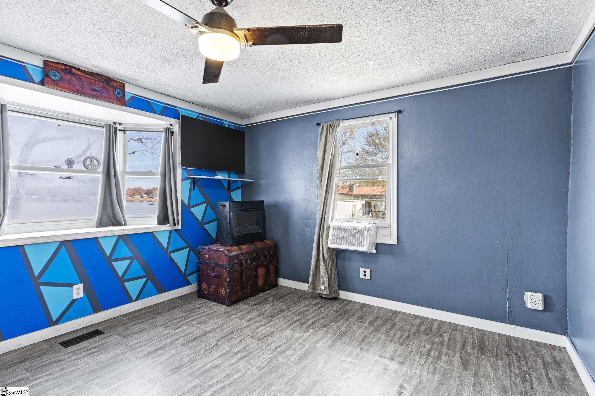 186 Relax Street Property Photo 15