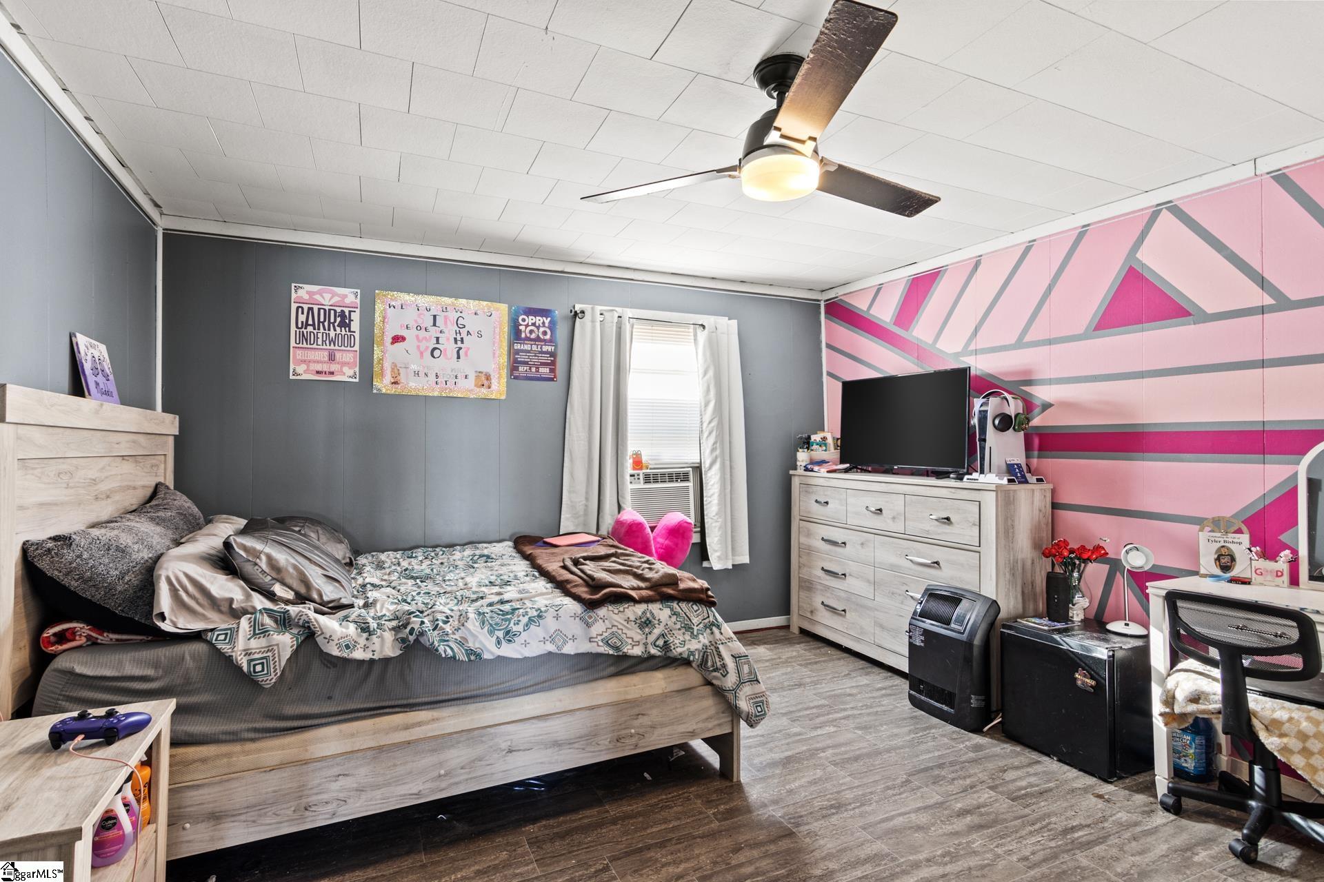 186 Relax Street Property Photo 18