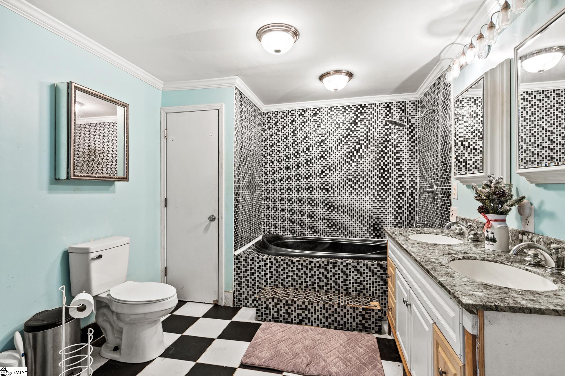186 Relax Street Property Photo 21