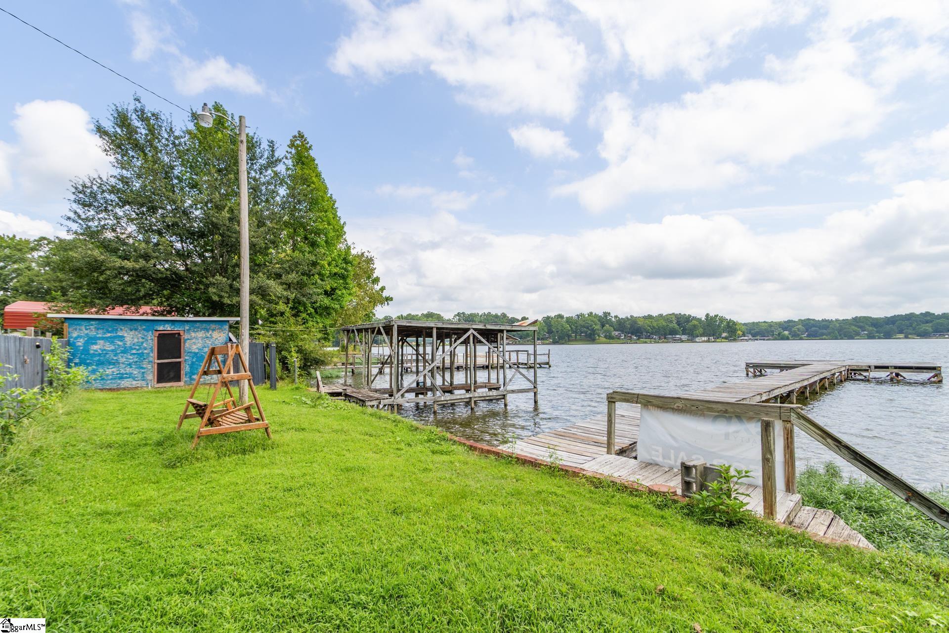 186 Relax Street Property Photo 37
