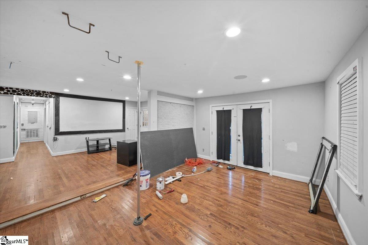 108 Linda Lane Property Photo 11