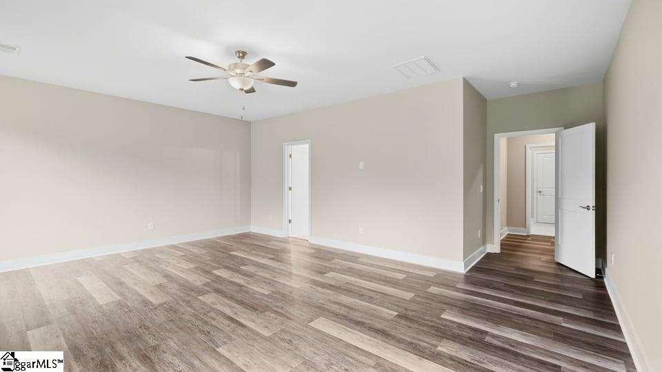 598 Winstone Trail Property Photo 34