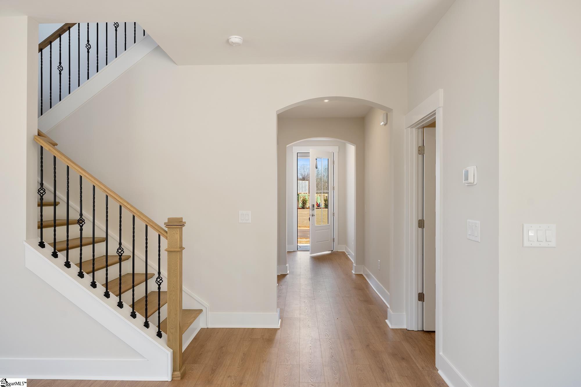 241 Creekside Circle Property Photo 5