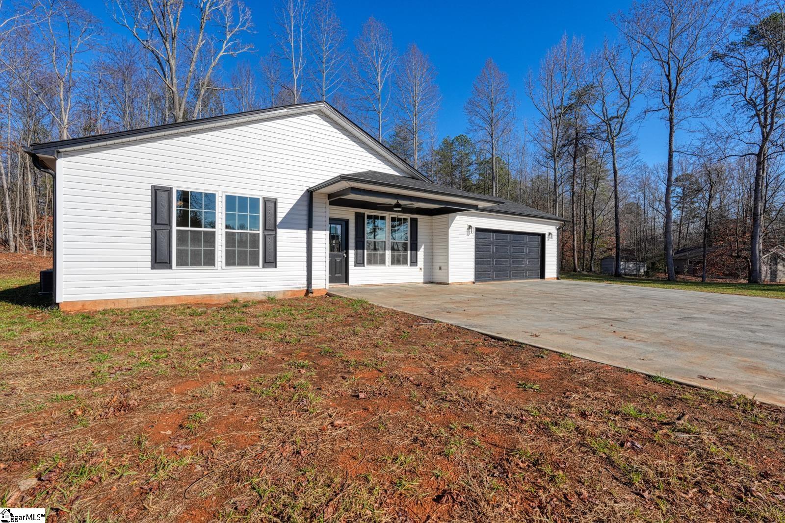 2225 Cowpens Pacolet Road Property Photo 2