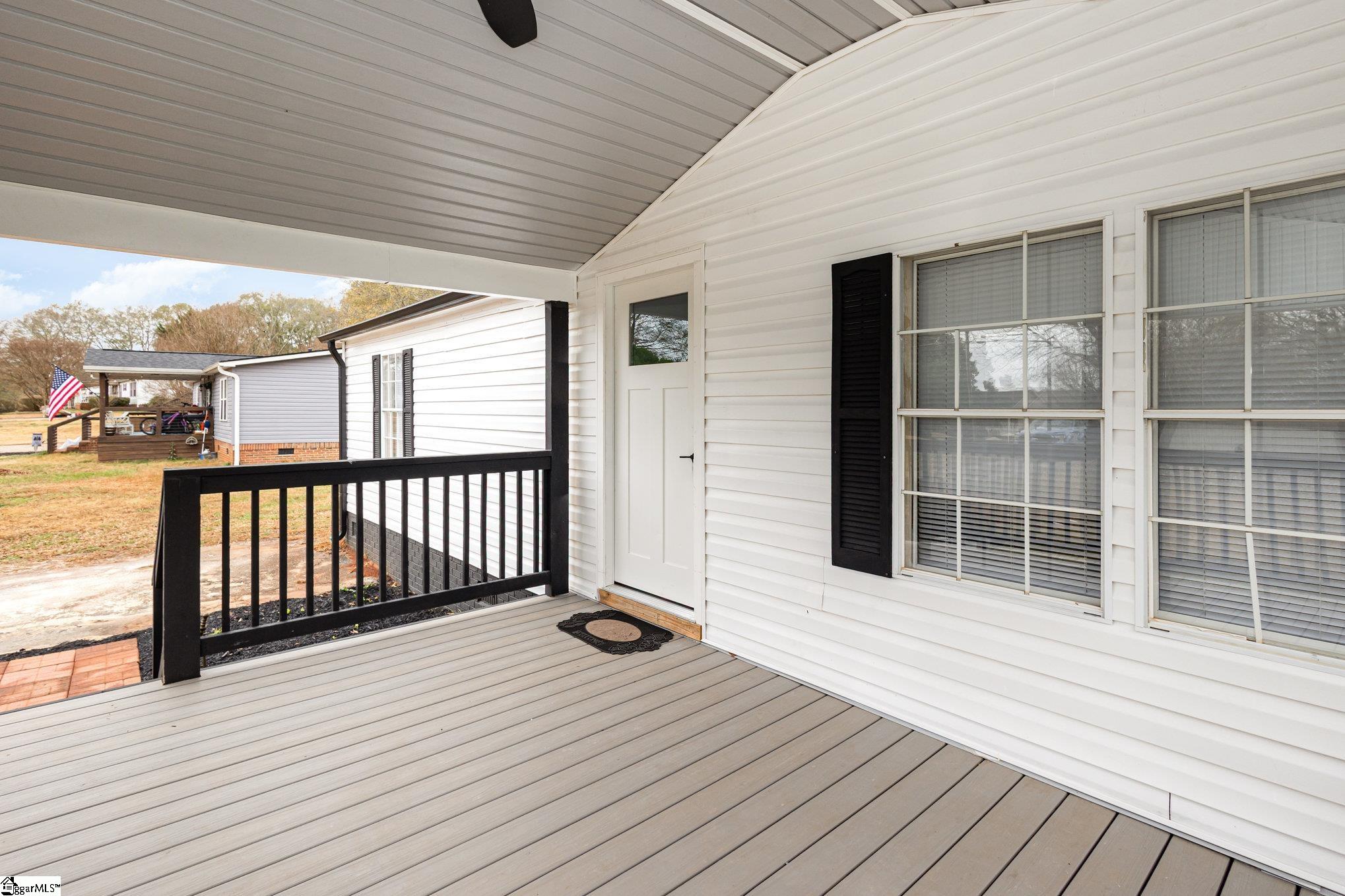 1635 Anderson Ridge Road Property Photo 4