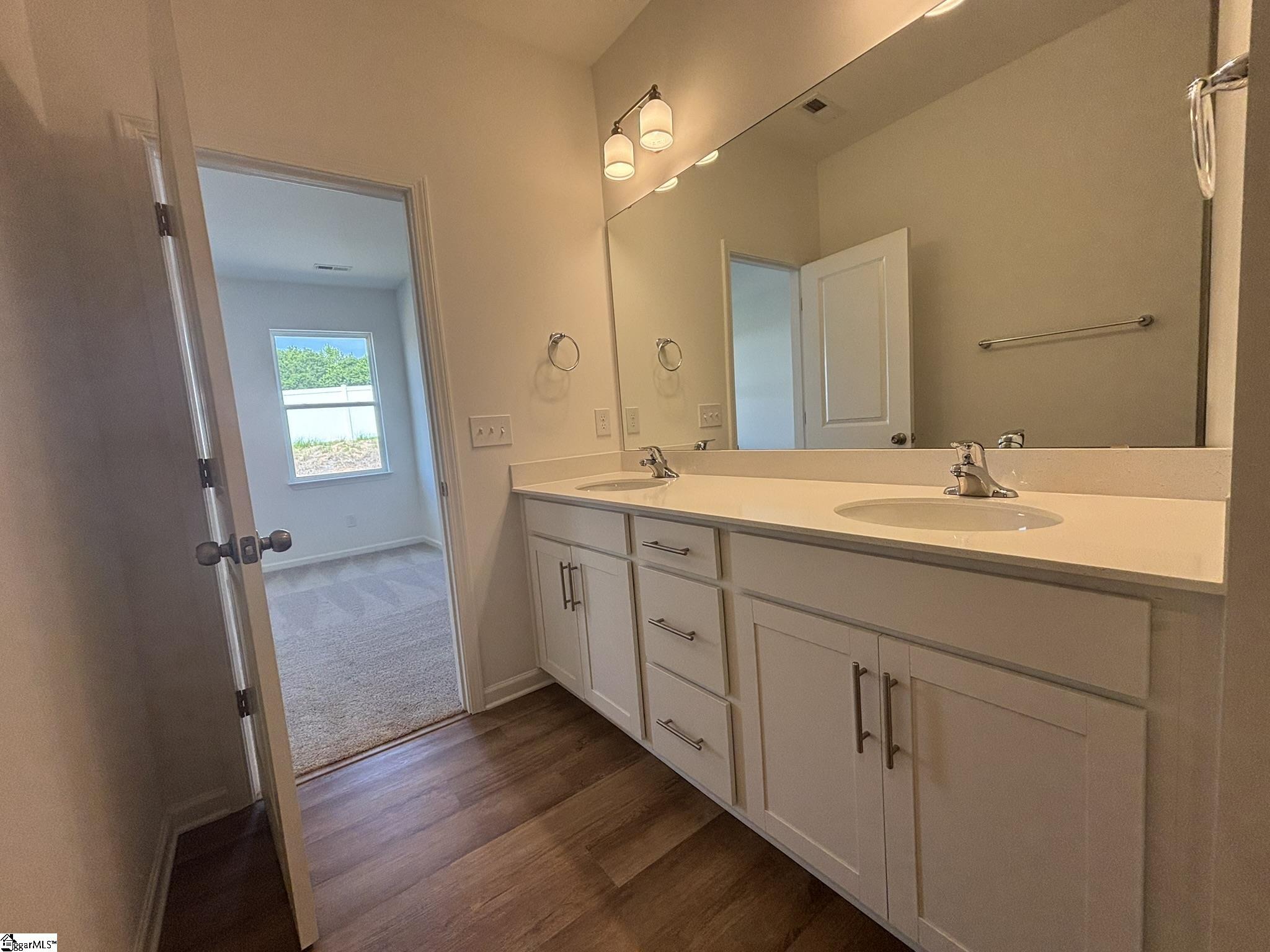 122 Brayden Run Property Photo 6