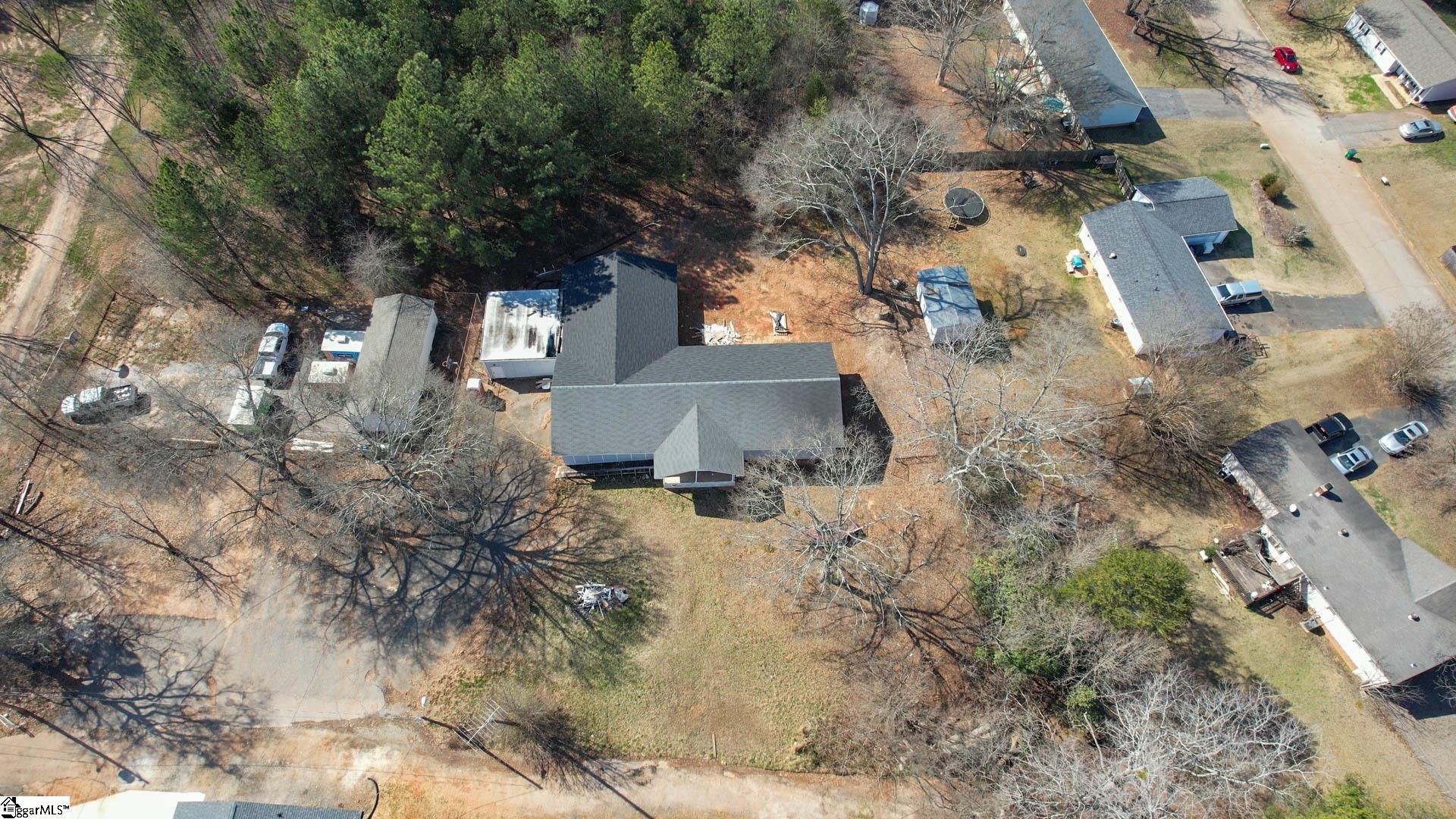 100 Clary Drive Property Photo 8