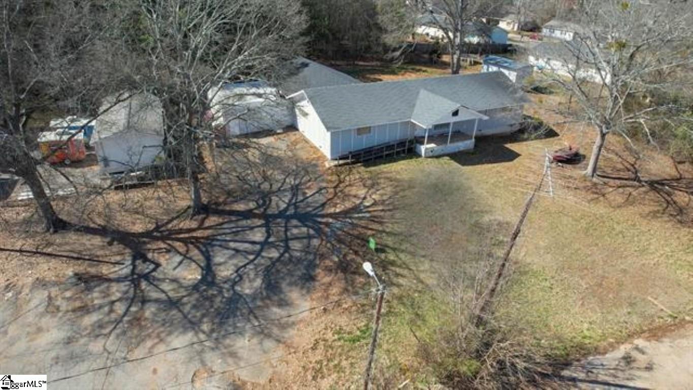 100 Clary Drive Property Photo 10