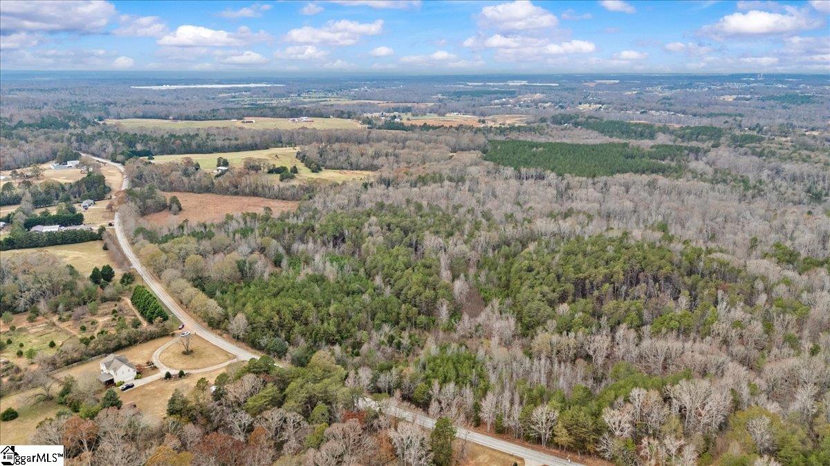 2016 Highway 417 Property Photo 3