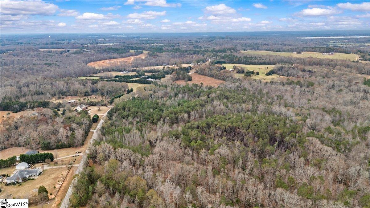 2016 Highway 417 Property Photo 4
