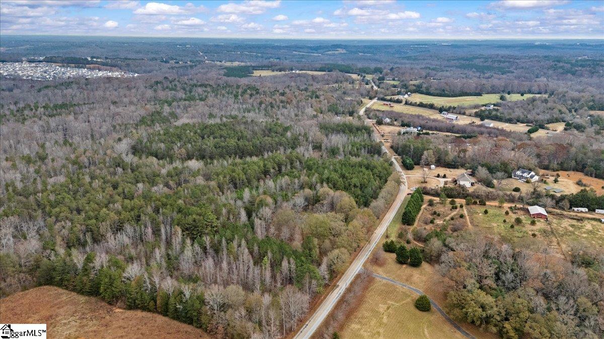 2016 Highway 417 Property Photo 8