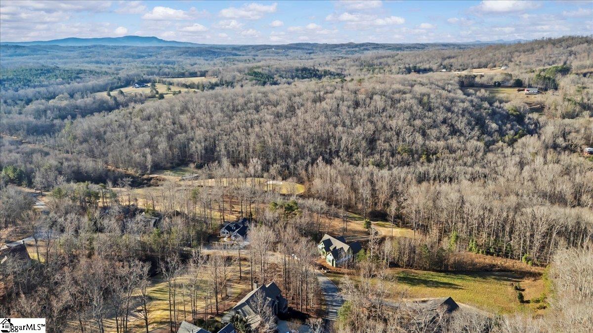 39 Timberline Drive Property Photo 4