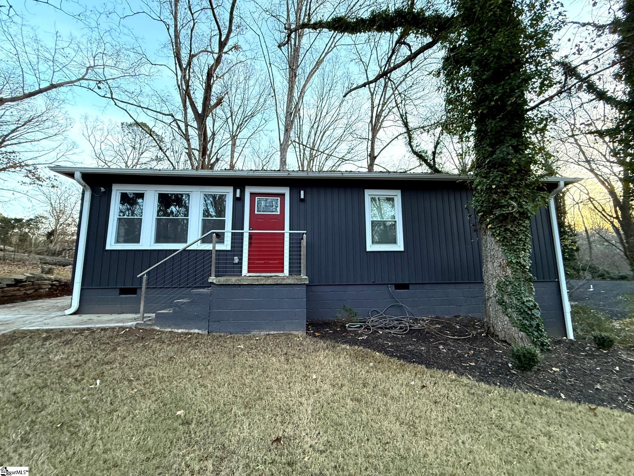 113 Prancer Street Property Photo 1