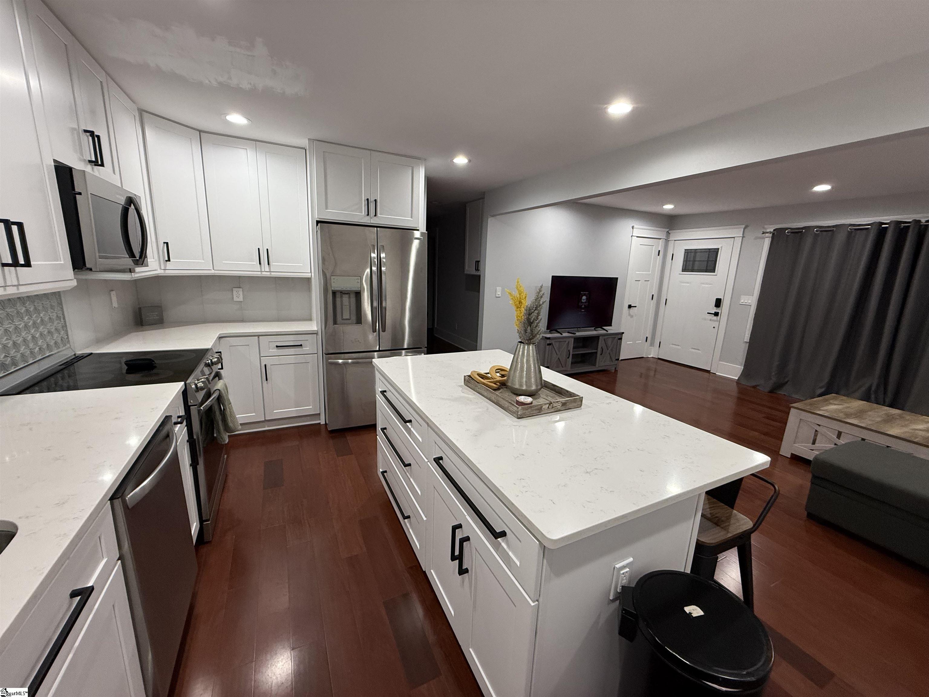 113 Prancer Street Property Photo 14
