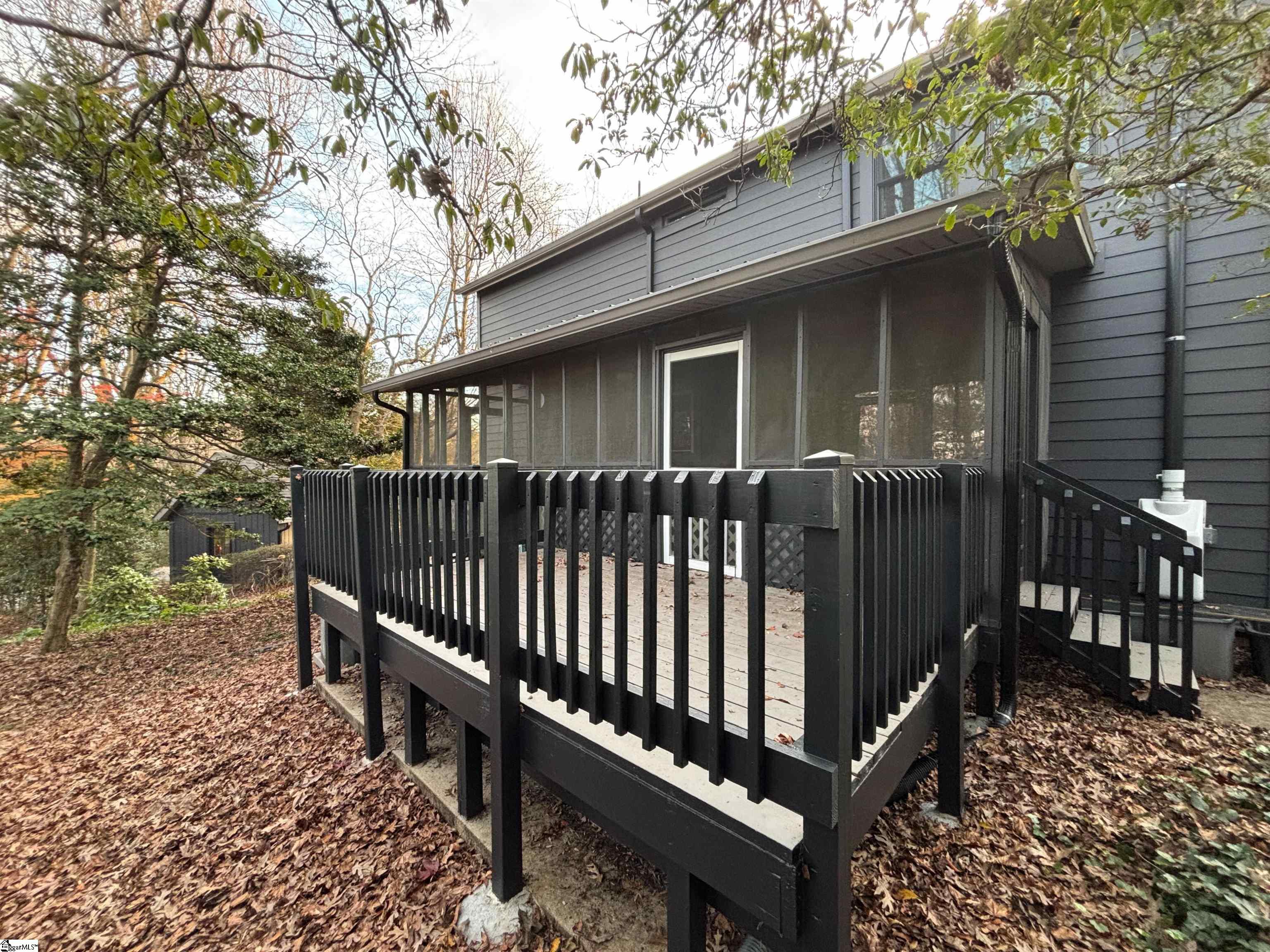 700 Altamont Road Property Photo 15