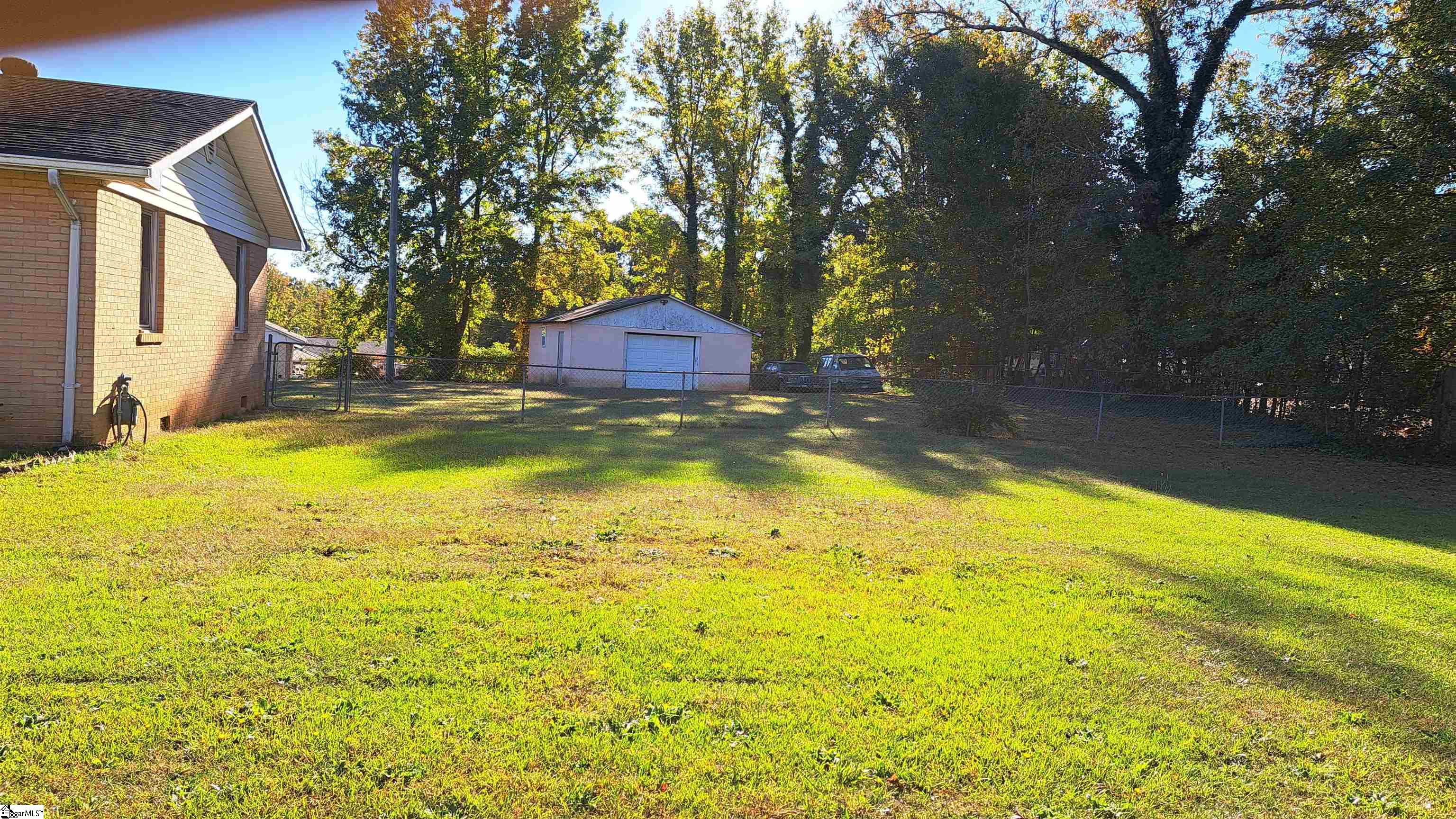 709 Staunton Bridge Road Property Photo 4