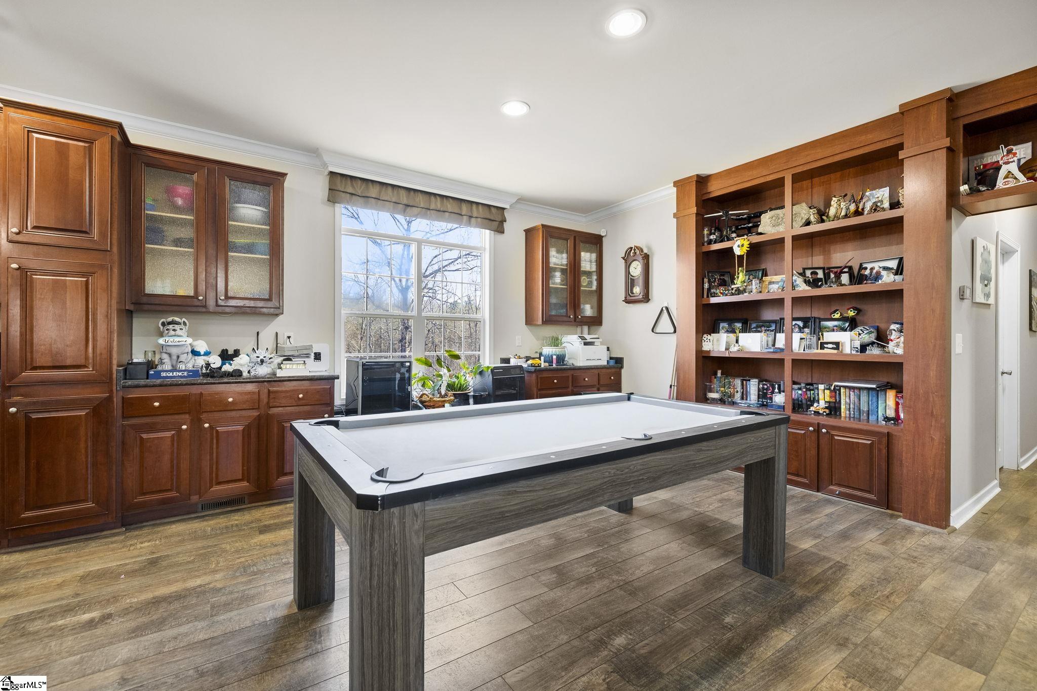 650 Belvue Road Property Photo 14