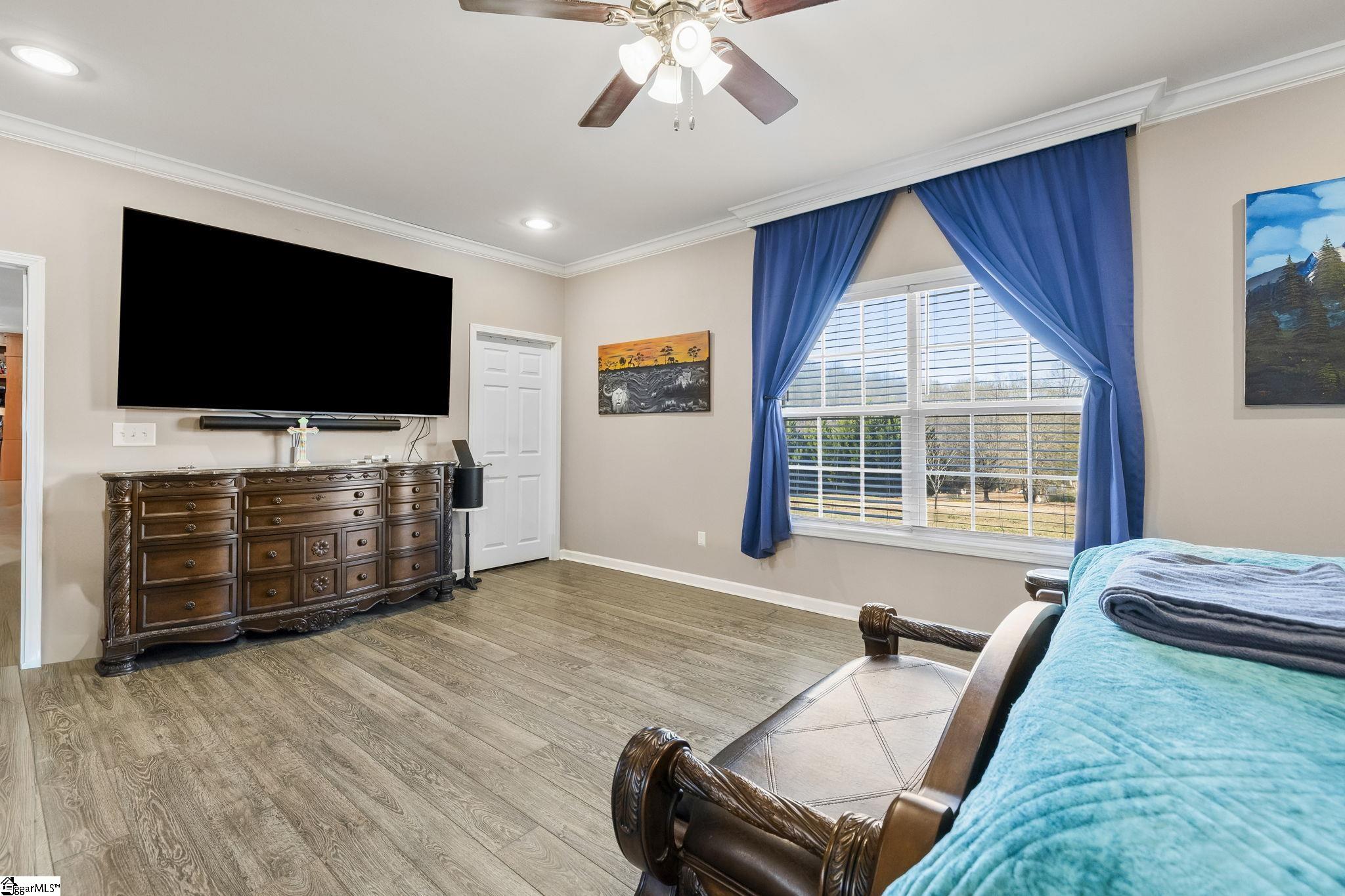 650 Belvue Road Property Photo 18
