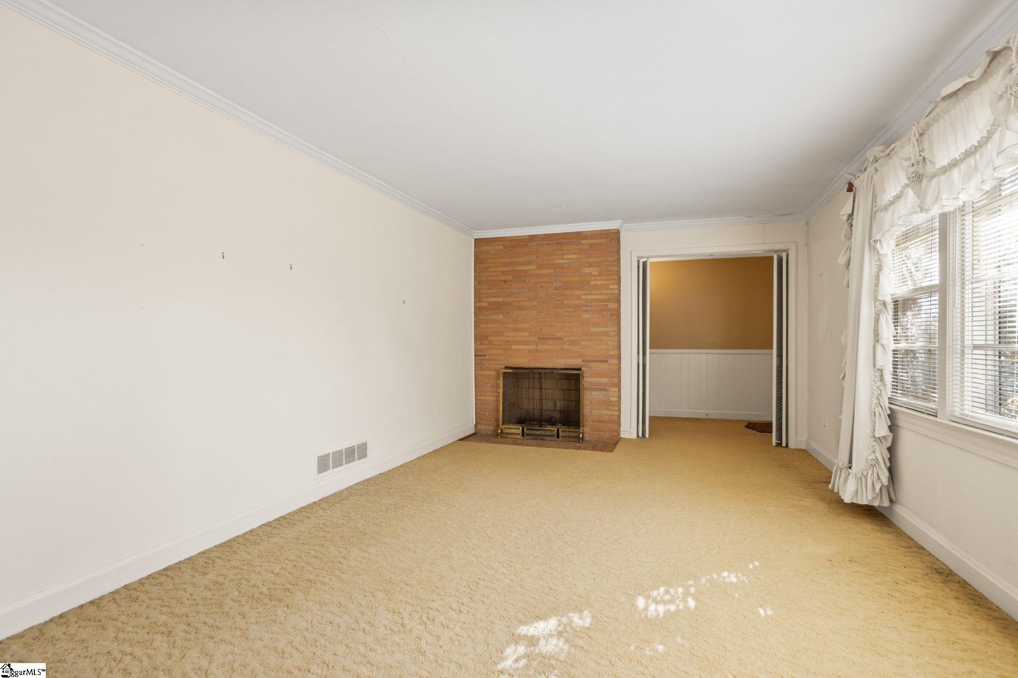 214 Piney Mountain Road Property Photo 3