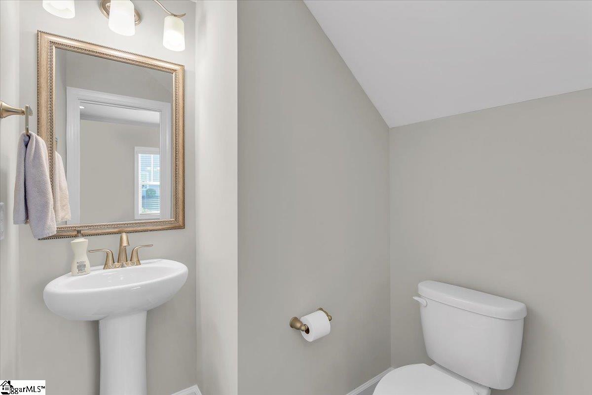 207 Nautique Court Property Photo 12