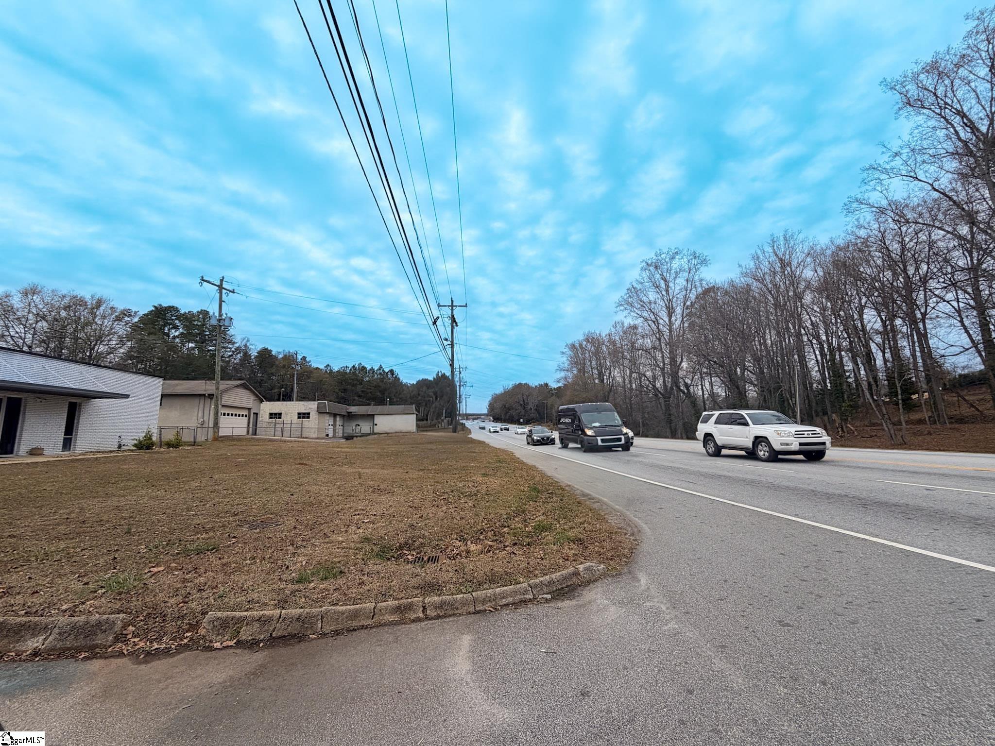 2723b Poinsett Highway Property Photo 4