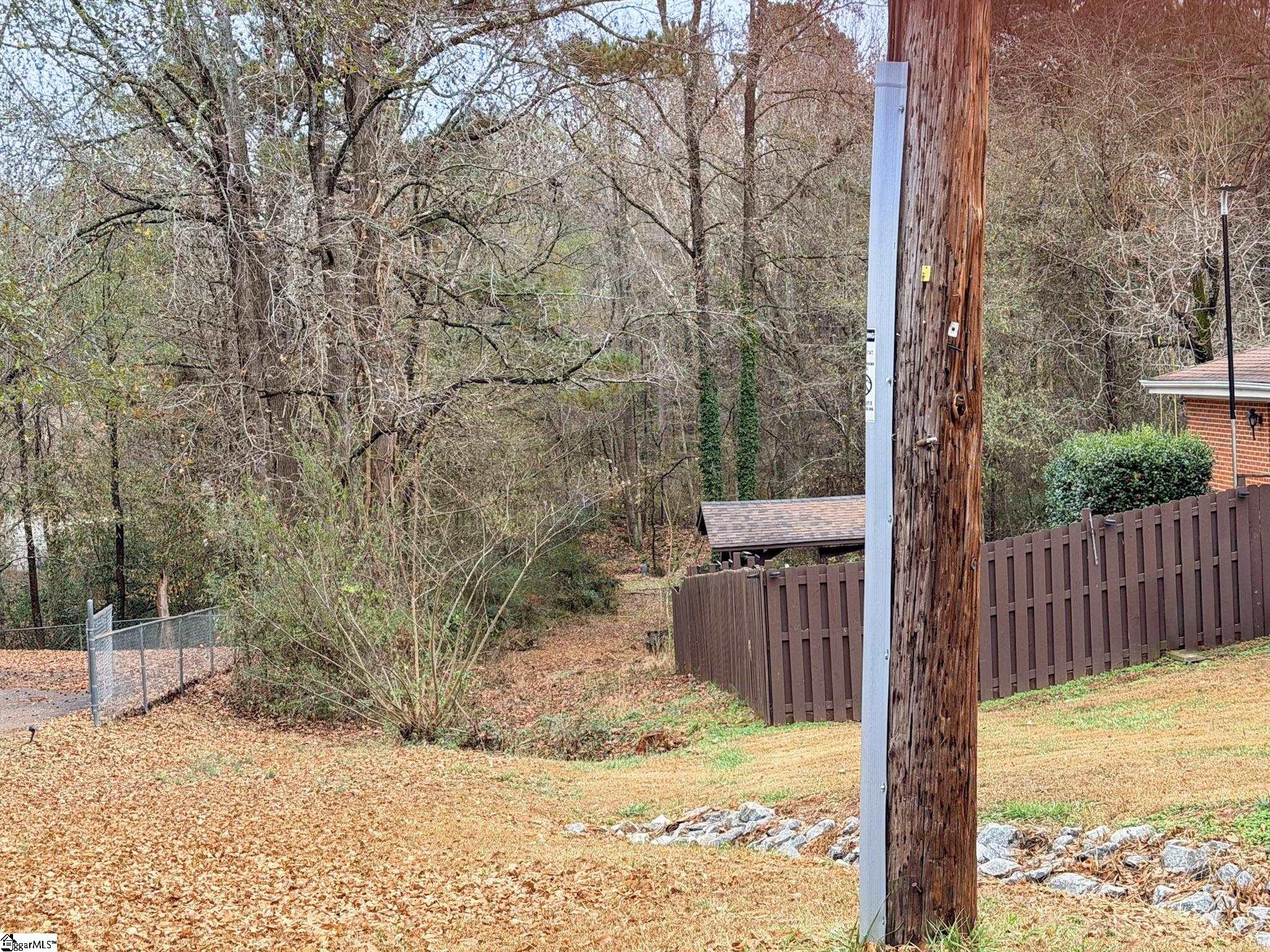 2723b Poinsett Highway Property Photo 10