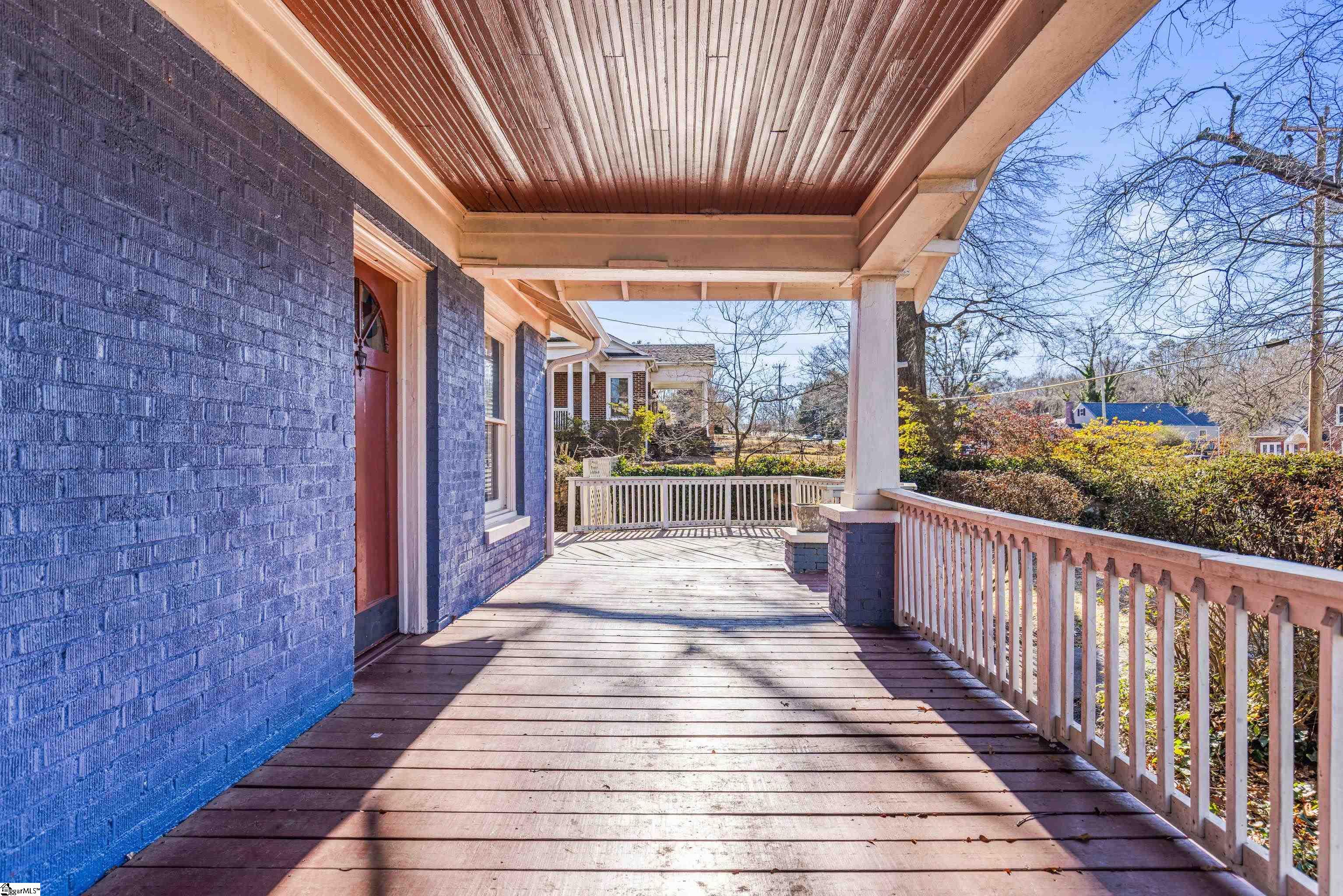 260 Ann Street Property Photo 4