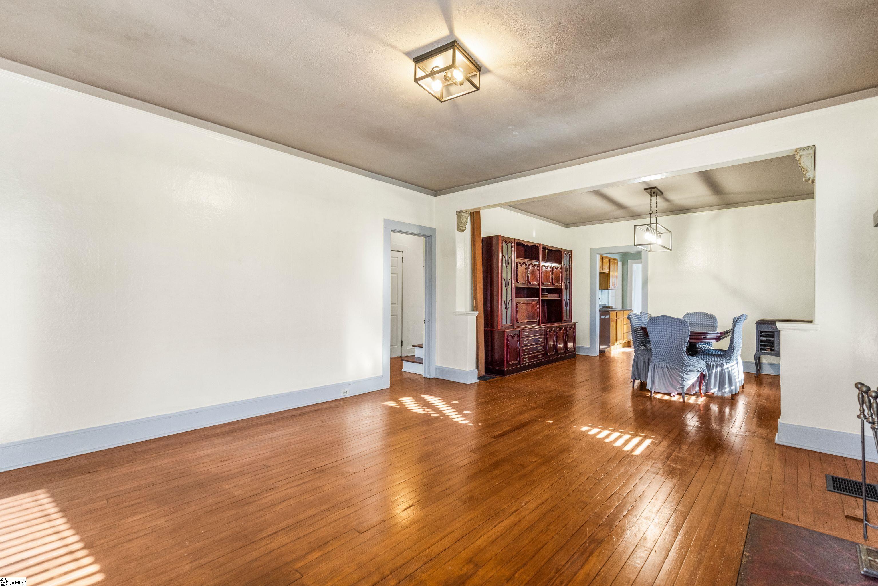260 Ann Street Property Photo 8