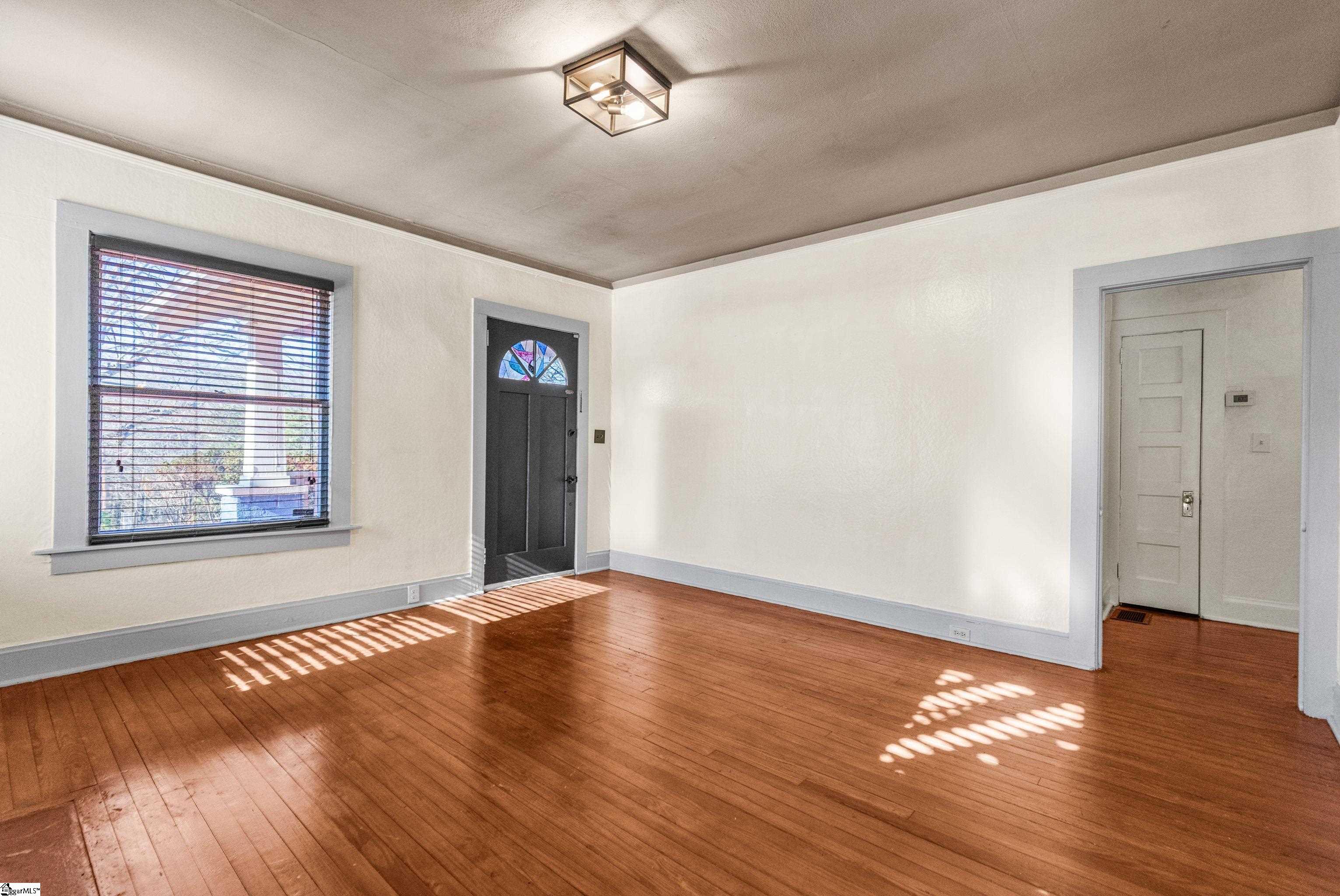 260 Ann Street Property Photo 9