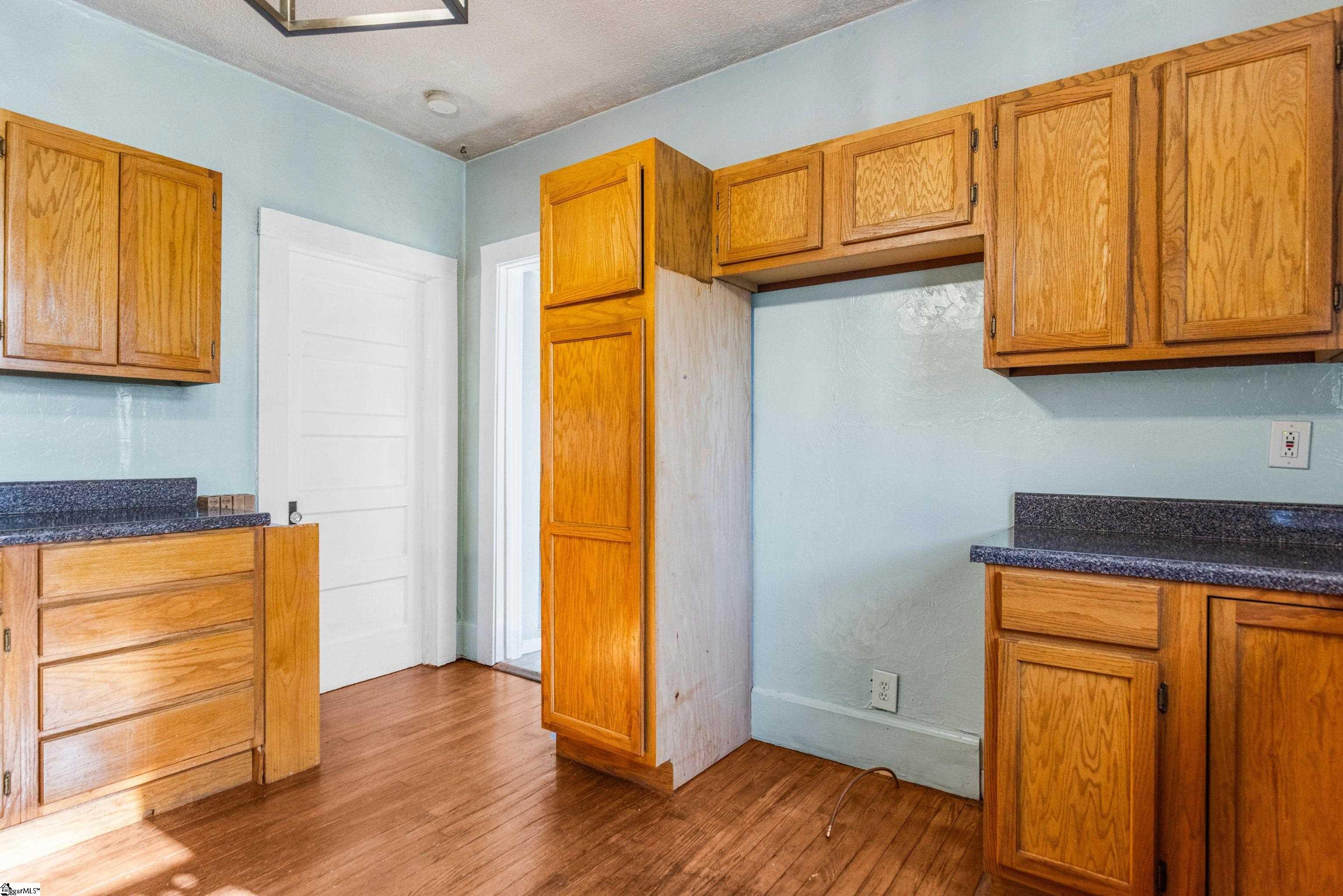 260 Ann Street Property Photo 15