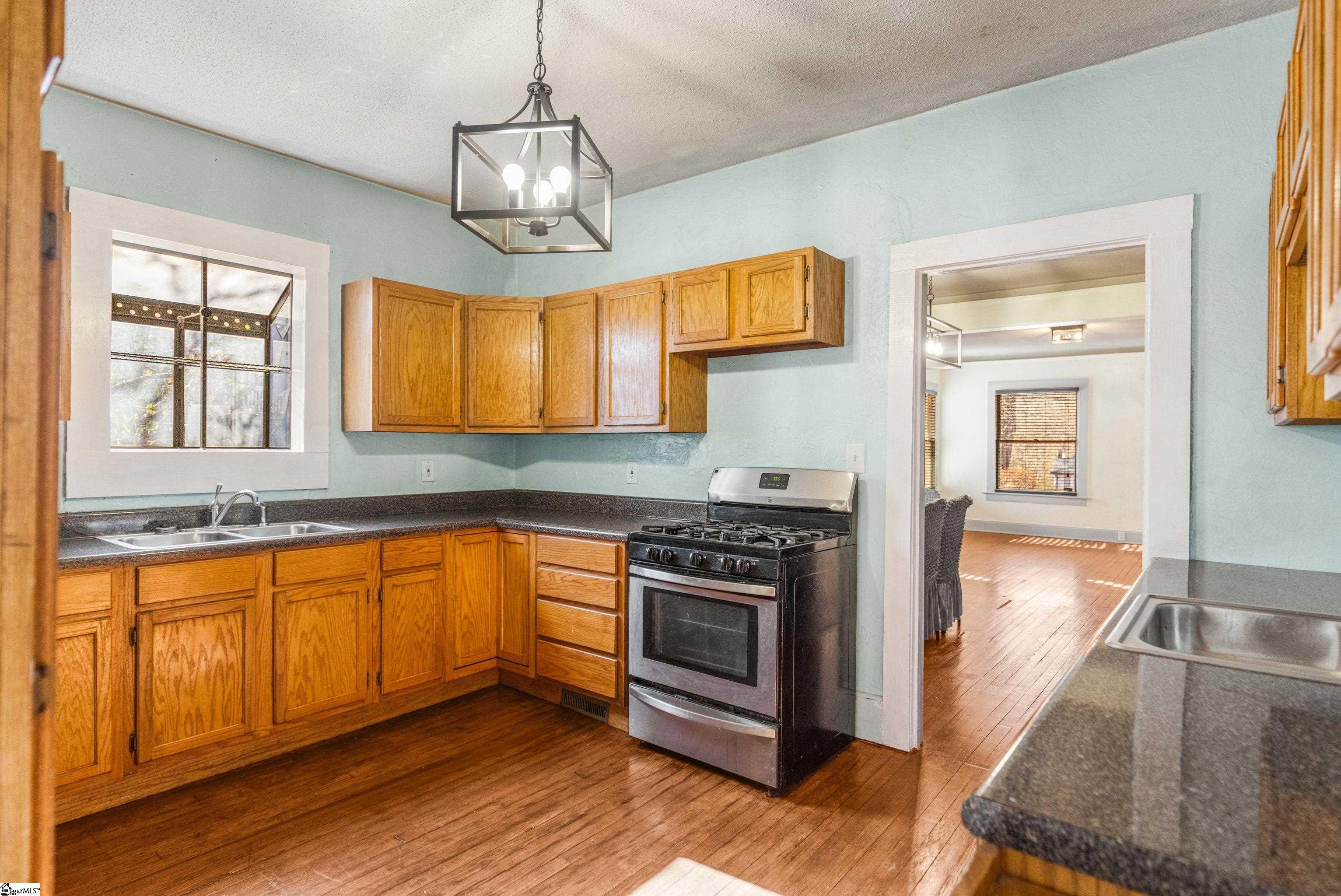 260 Ann Street Property Photo 17