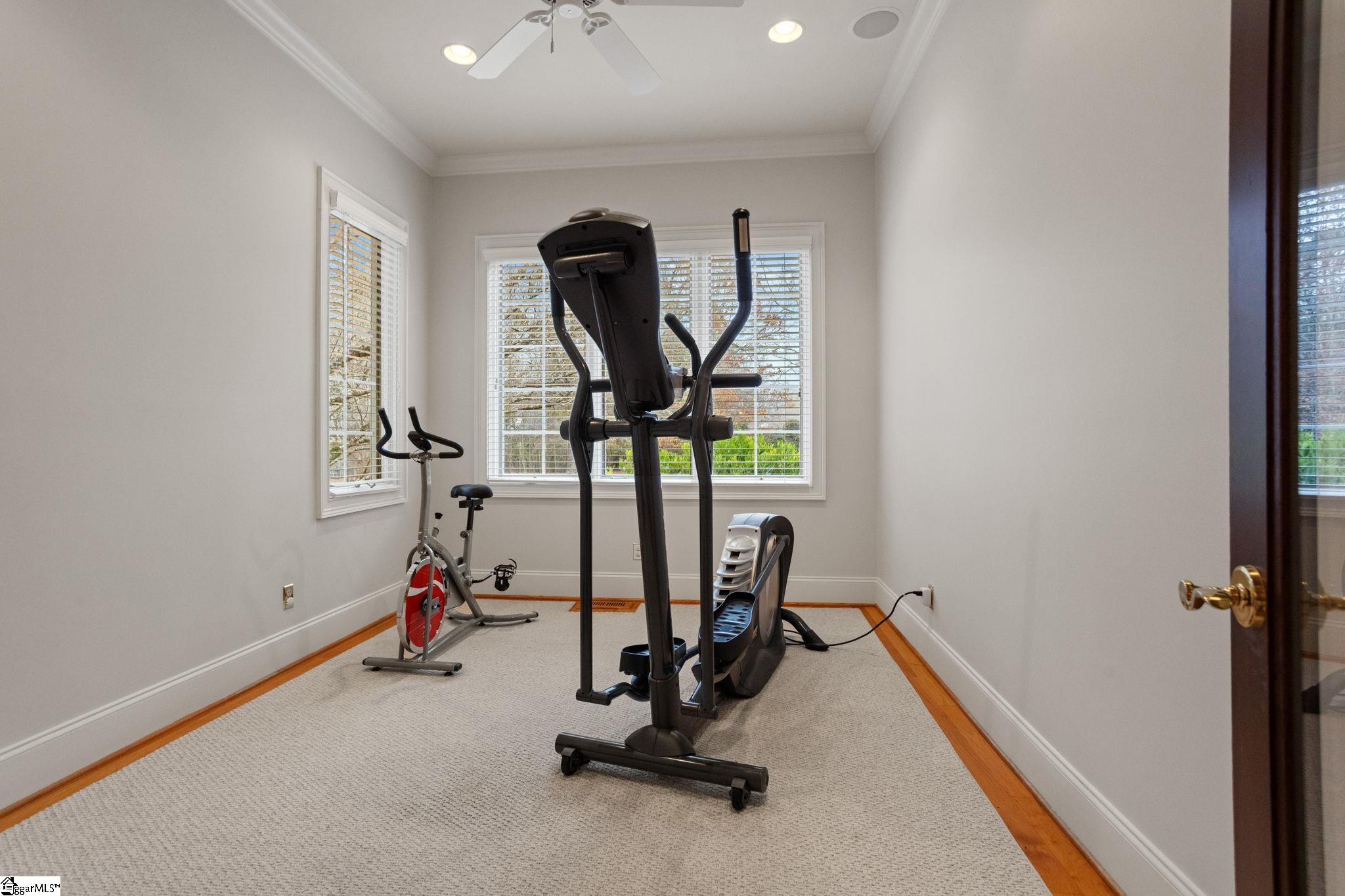 1035 Willis Road Property Photo 27