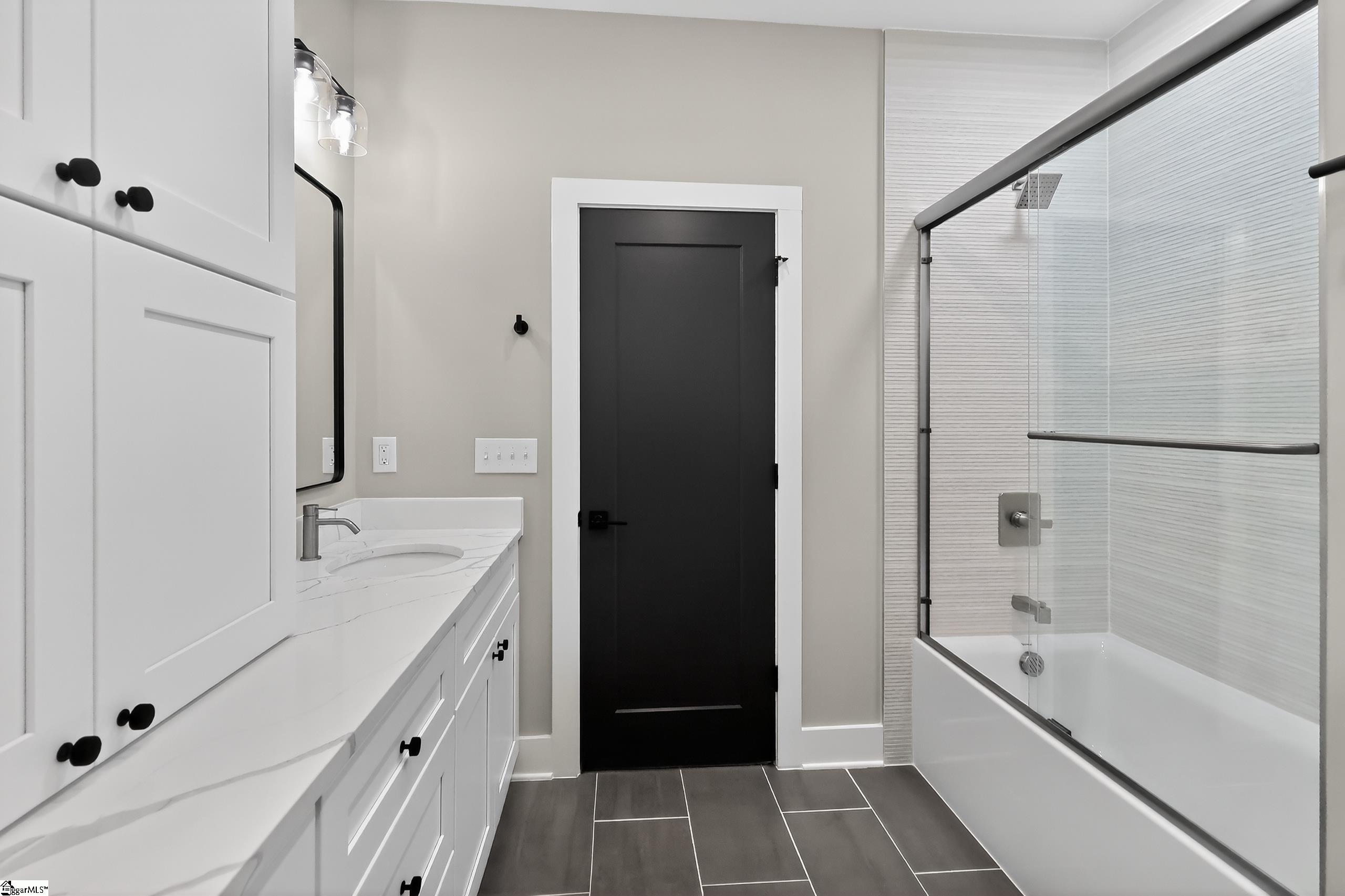 112c Chestnut Street Property Photo 29
