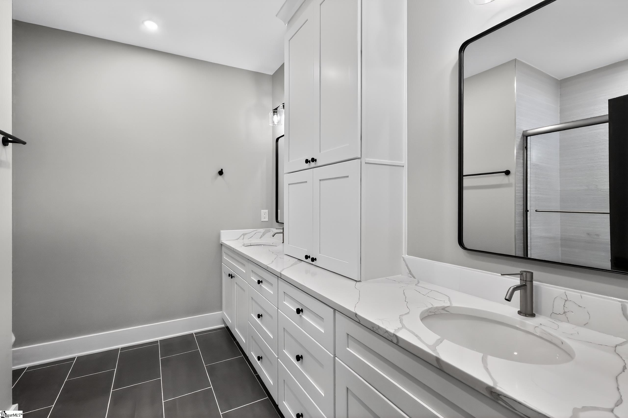 112c Chestnut Street Property Photo 30