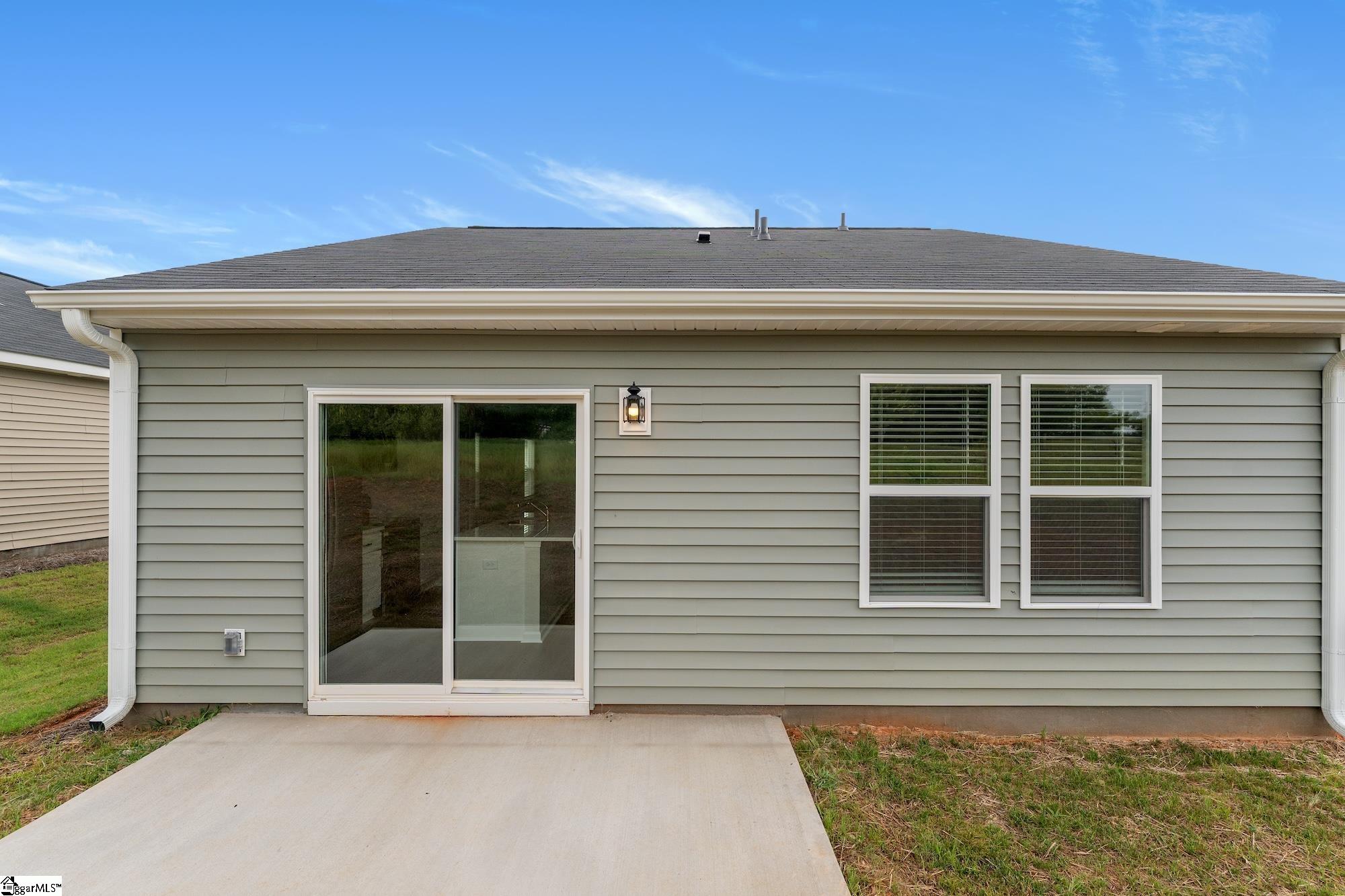 123 Cloverfield Lane Property Photo 8
